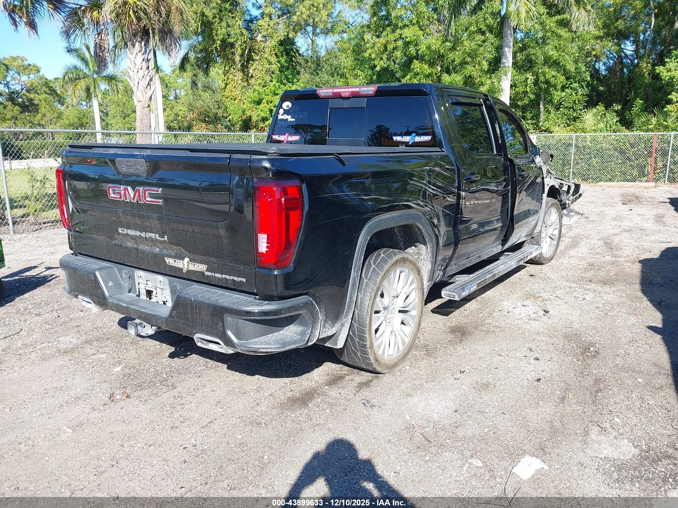 GMC SIERRA image 4