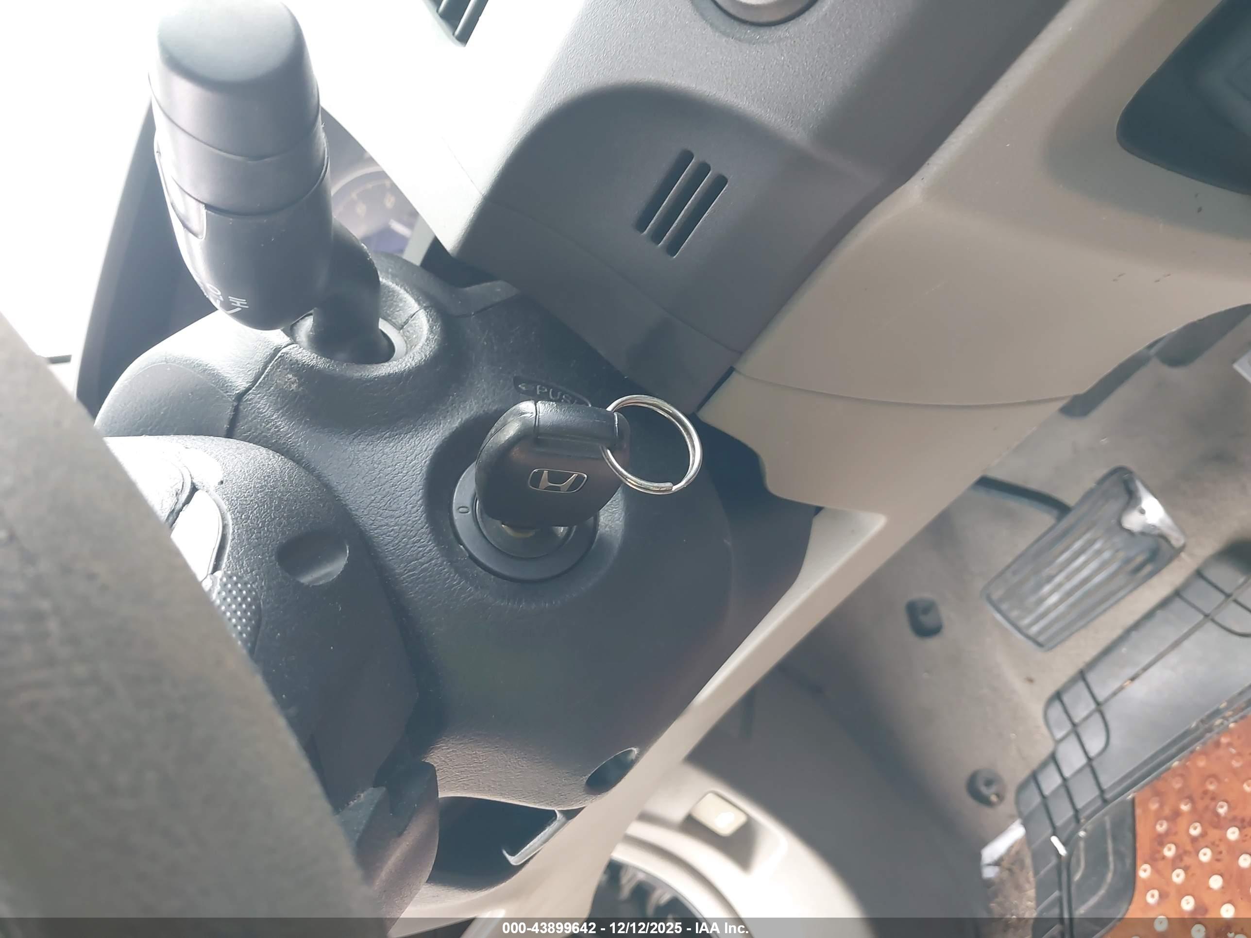 HONDA CIVIC image 11