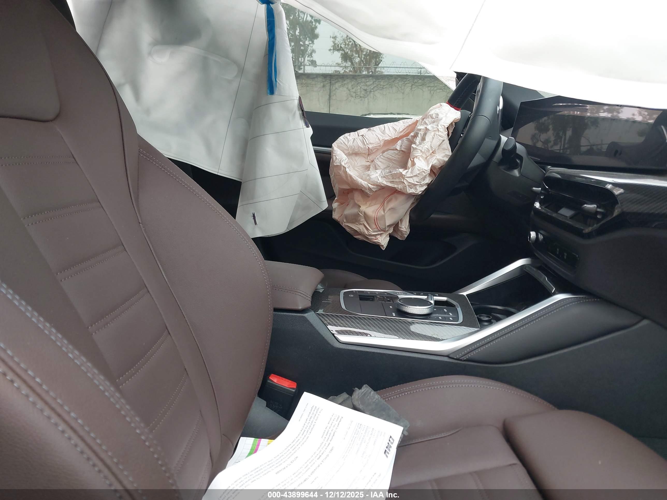 BMW M440I image 5