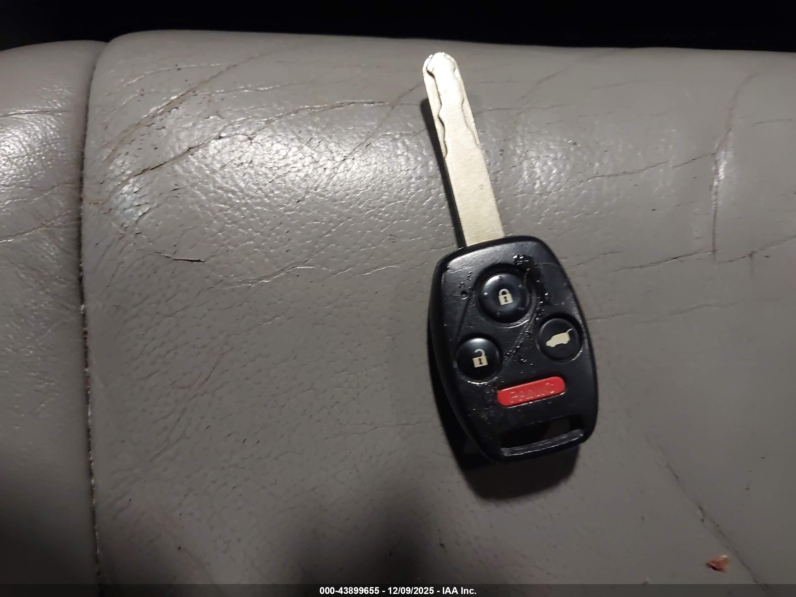 HONDA PILOT image 11