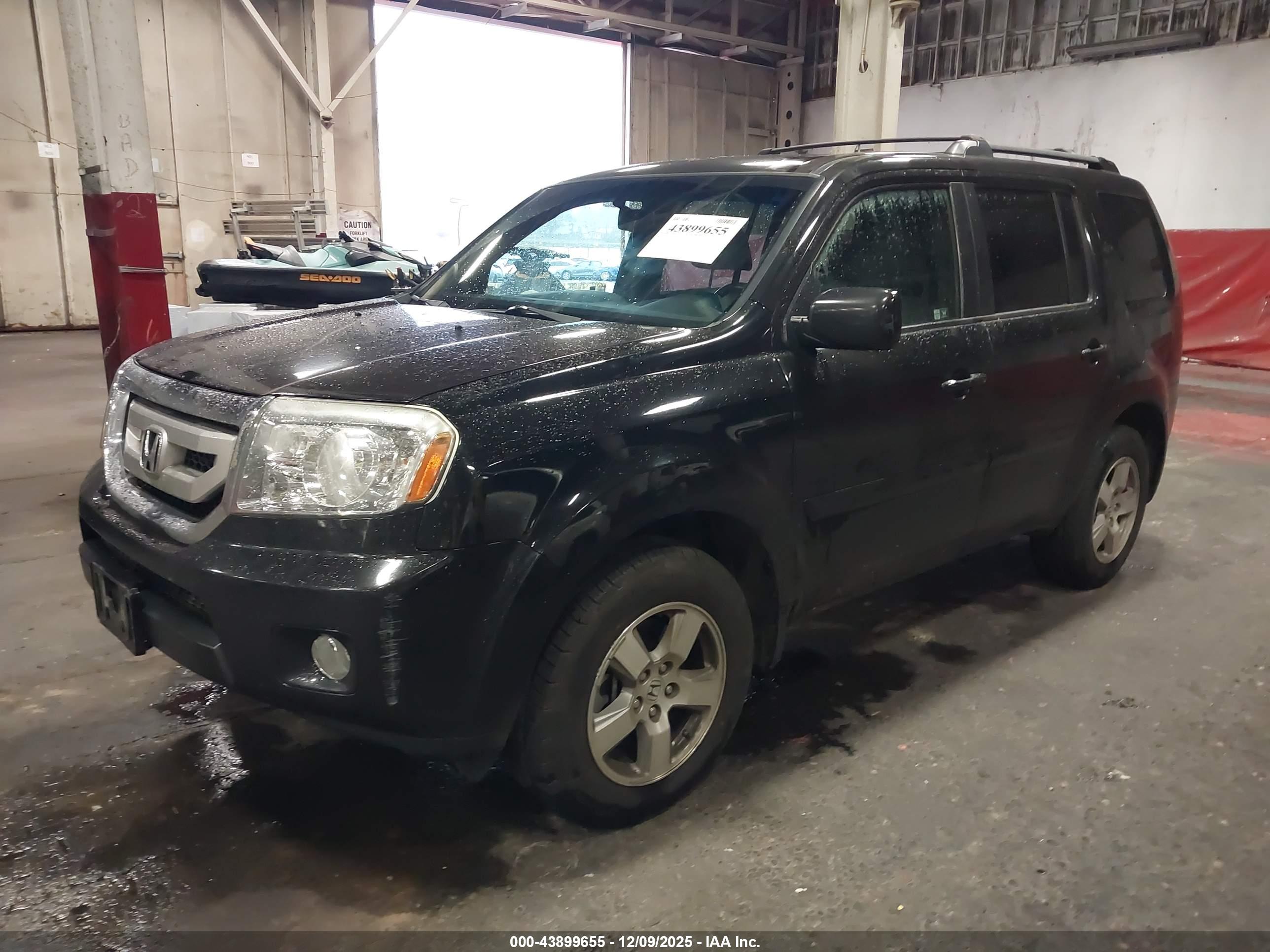 HONDA PILOT image 2