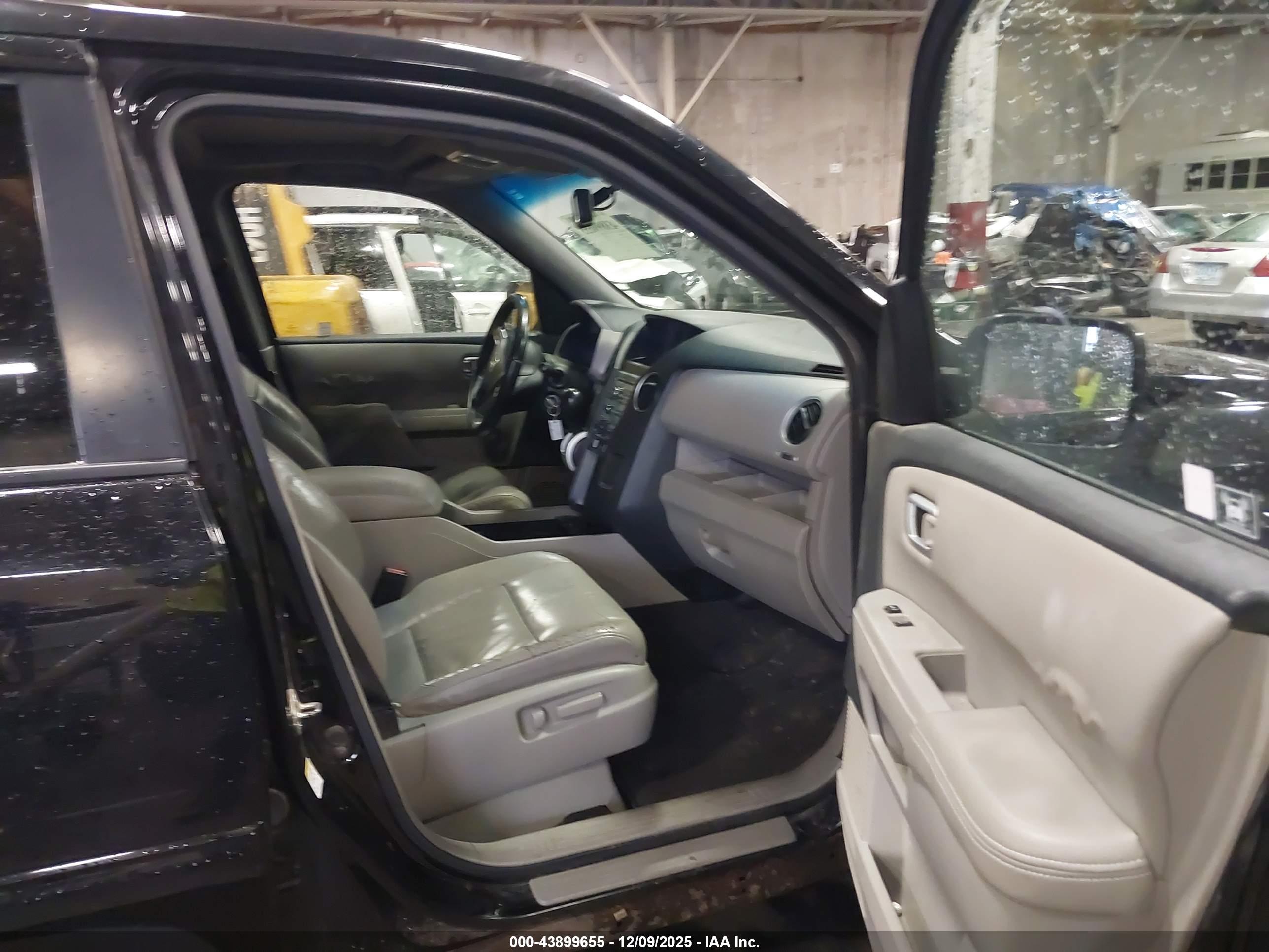 HONDA PILOT image 5