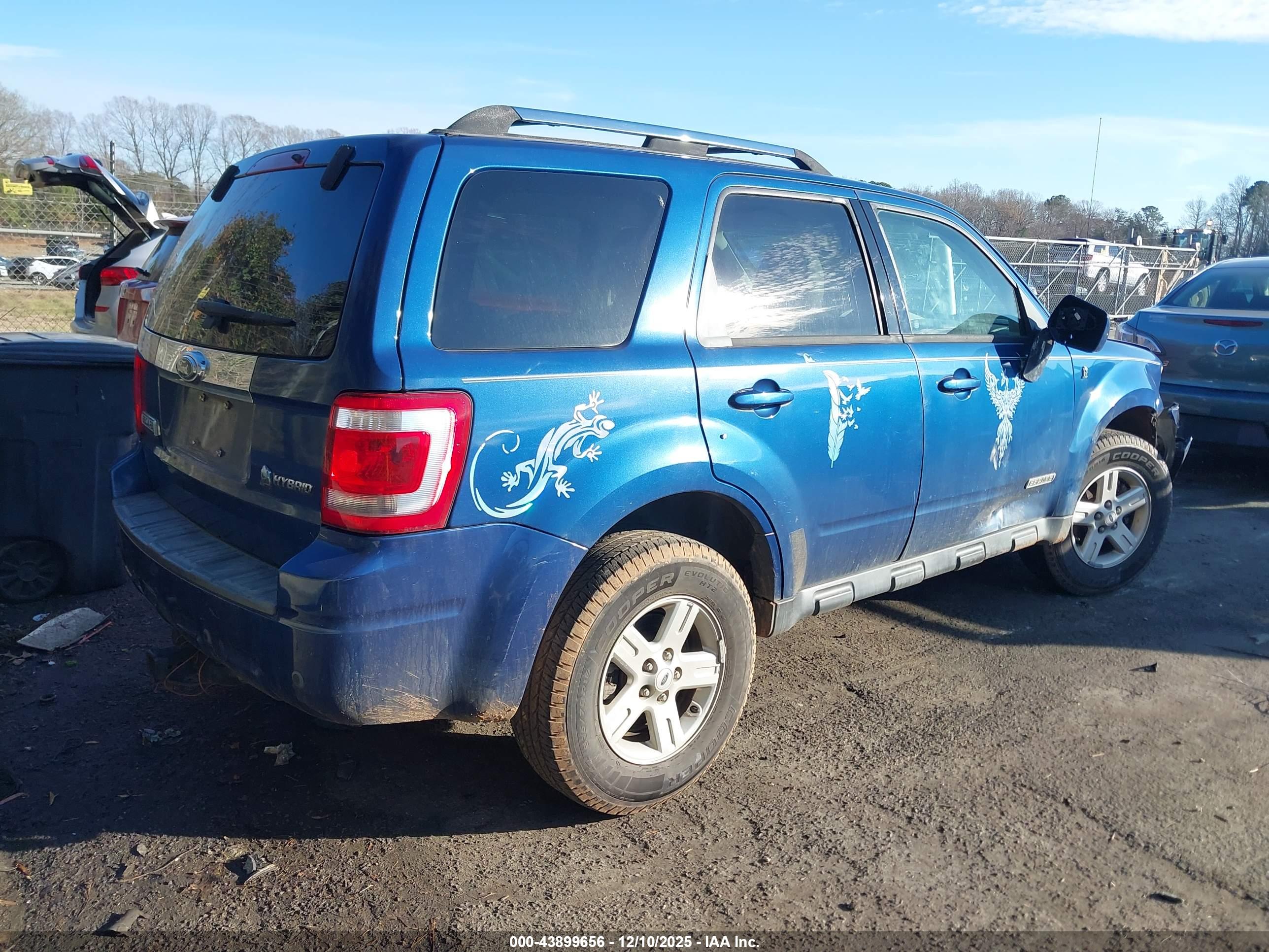 FORD ESCAPE image 4
