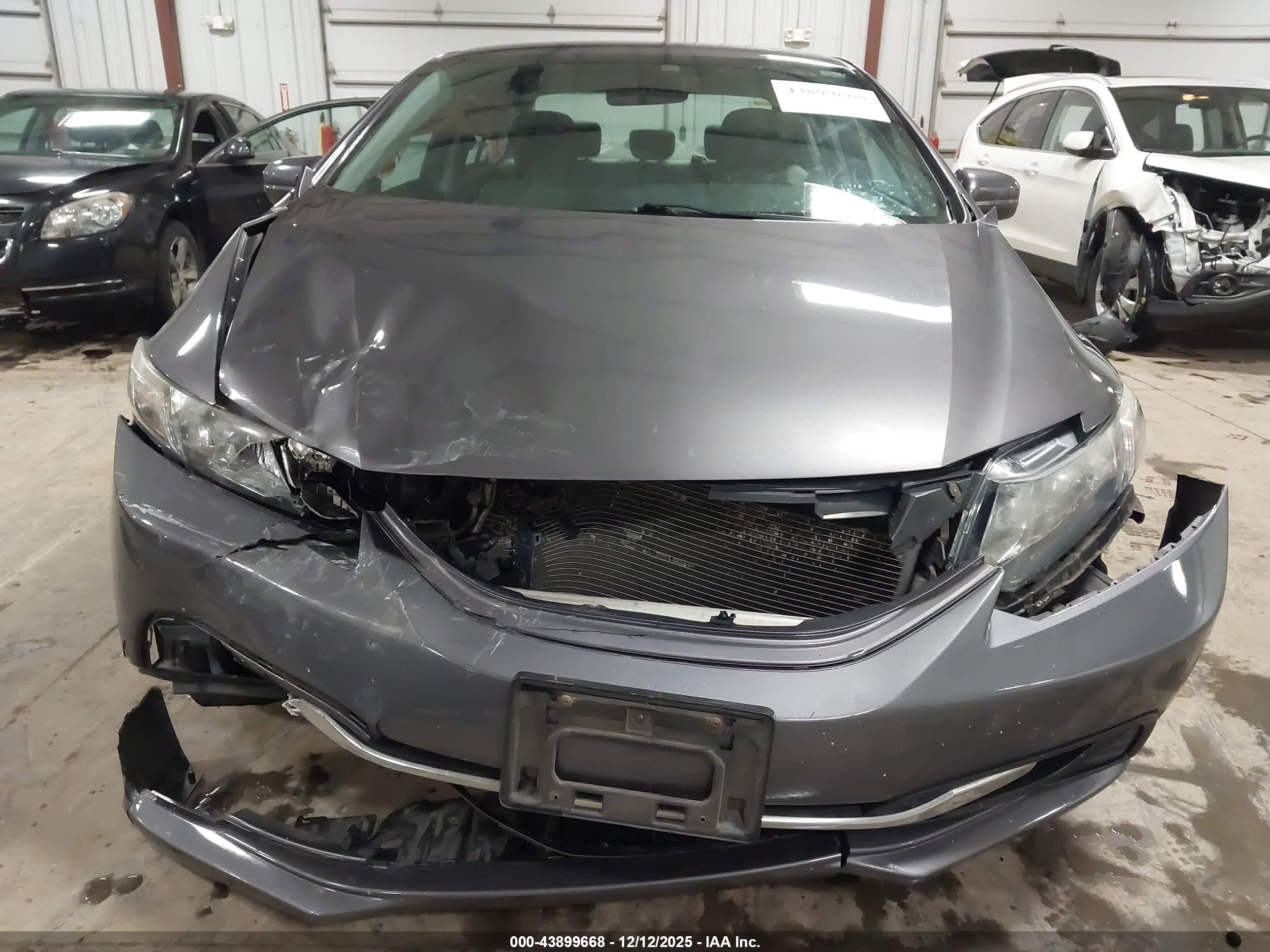 HONDA CIVIC image 6