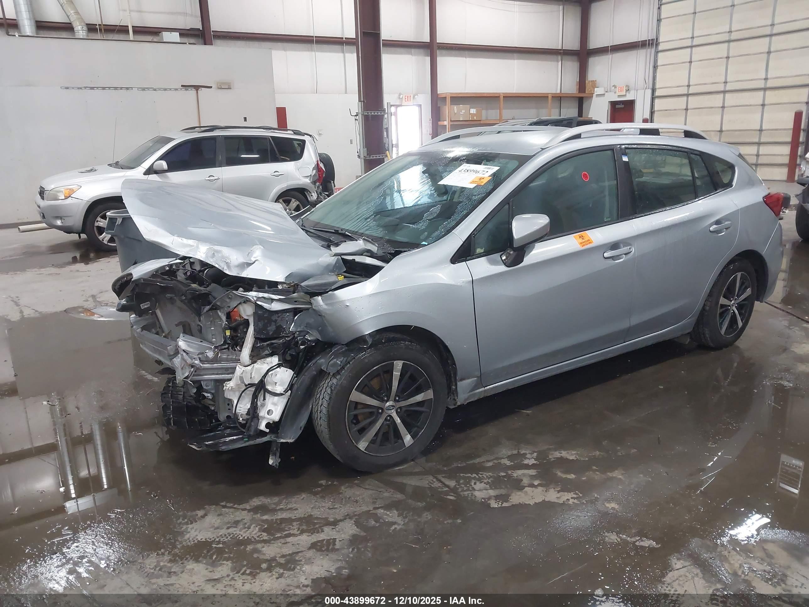 SUBARU IMPREZA image 2