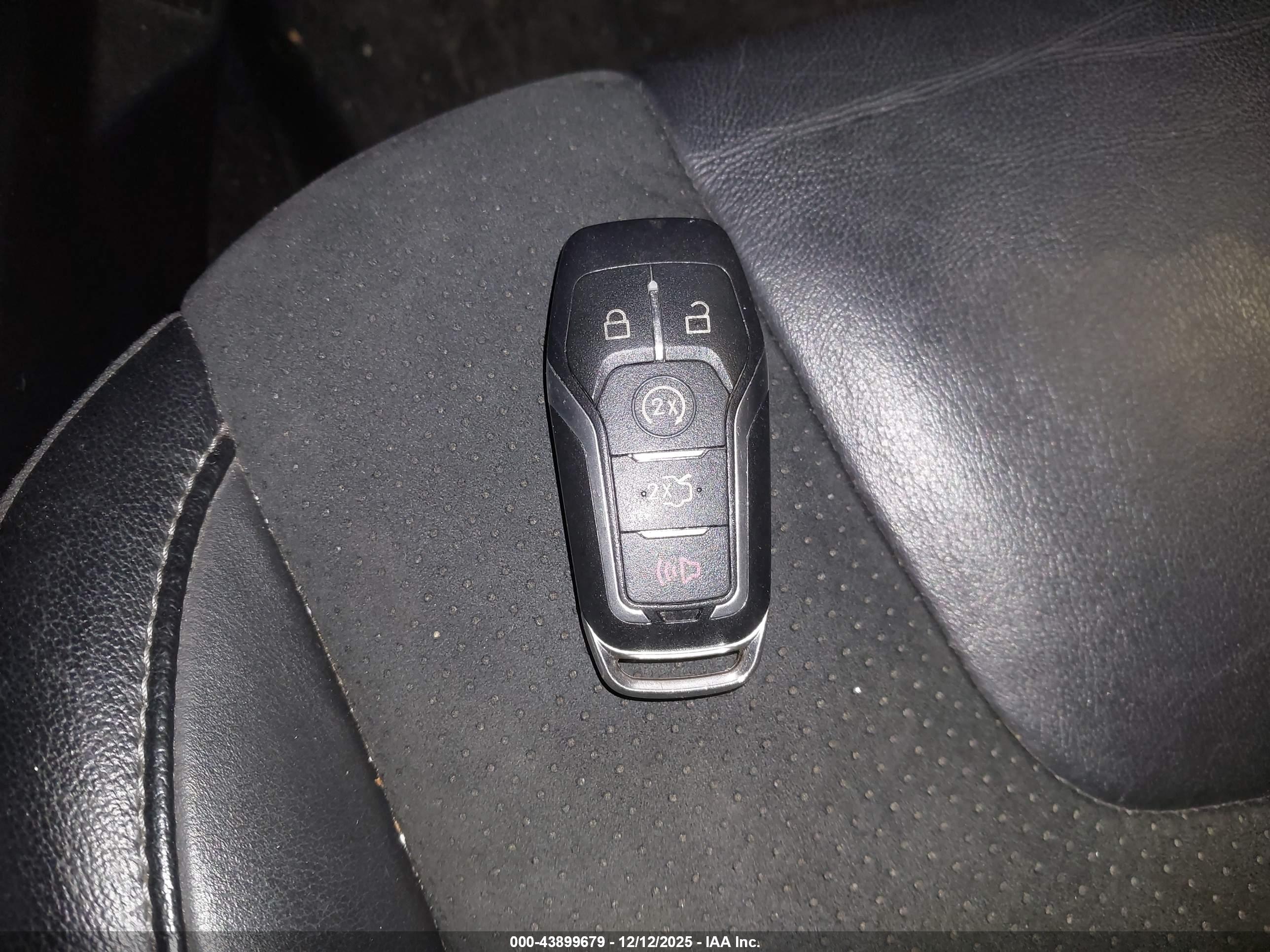 FORD EDGE image 11