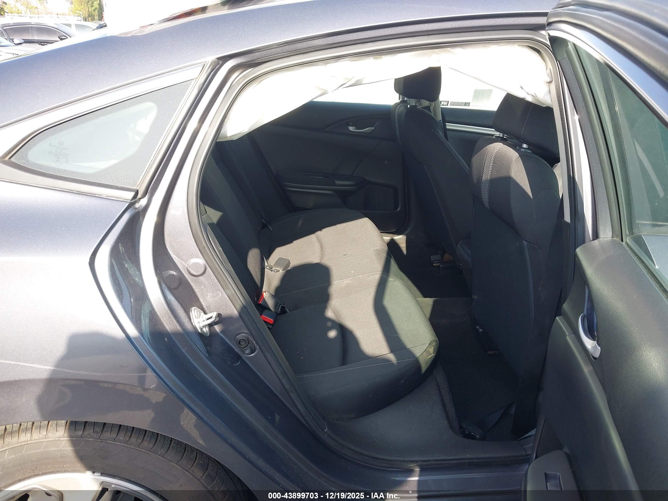 HONDA CIVIC image 8