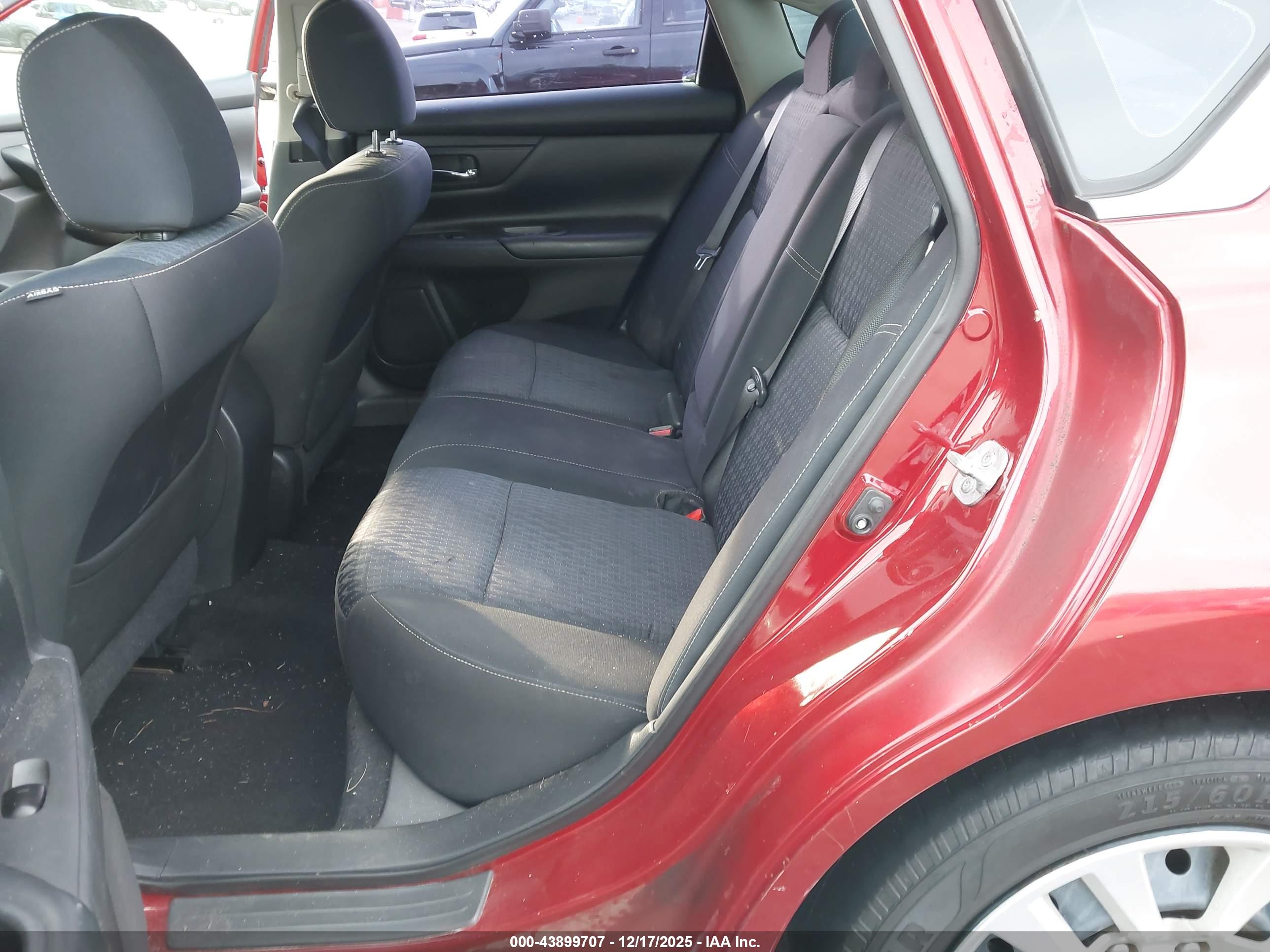 NISSAN ALTIMA image 8