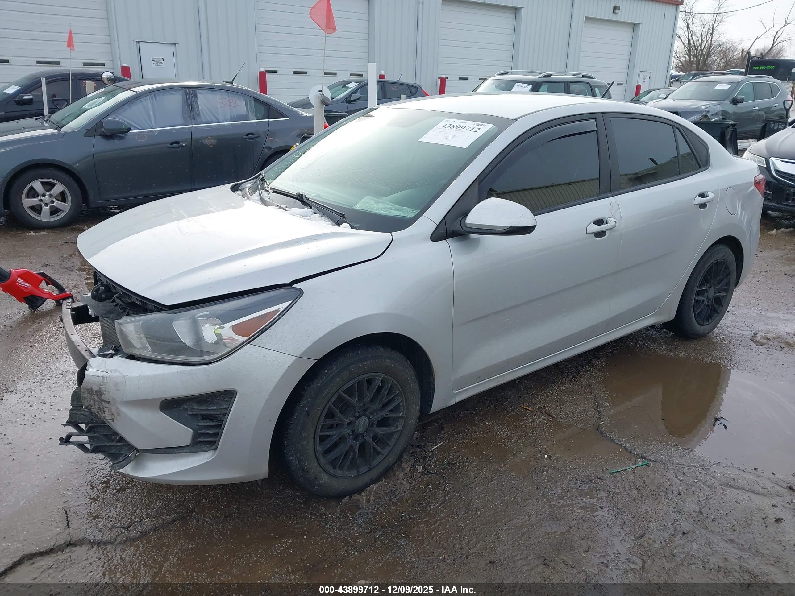 KIA RIO image 2