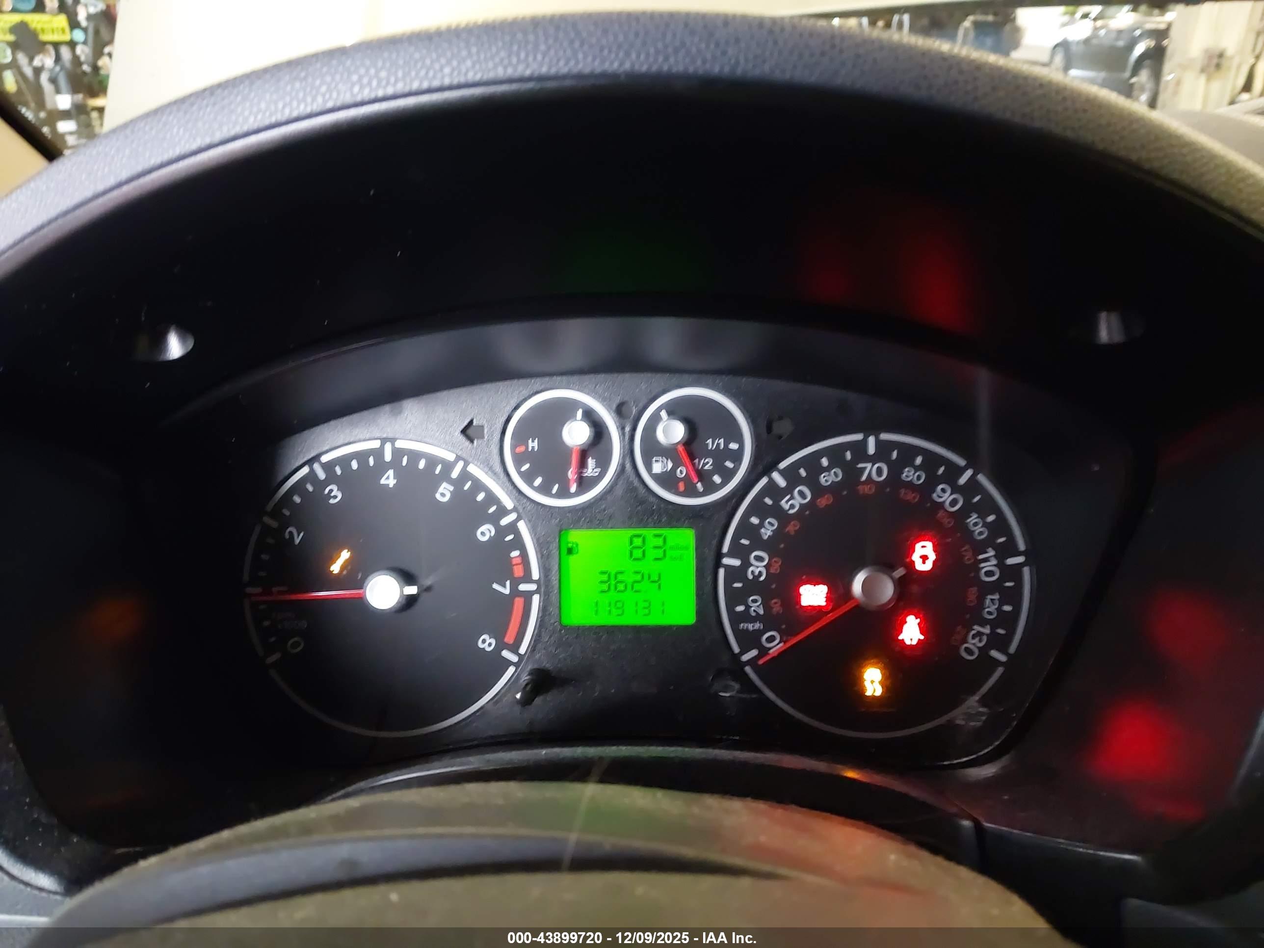 FORD TRANSIT image 7