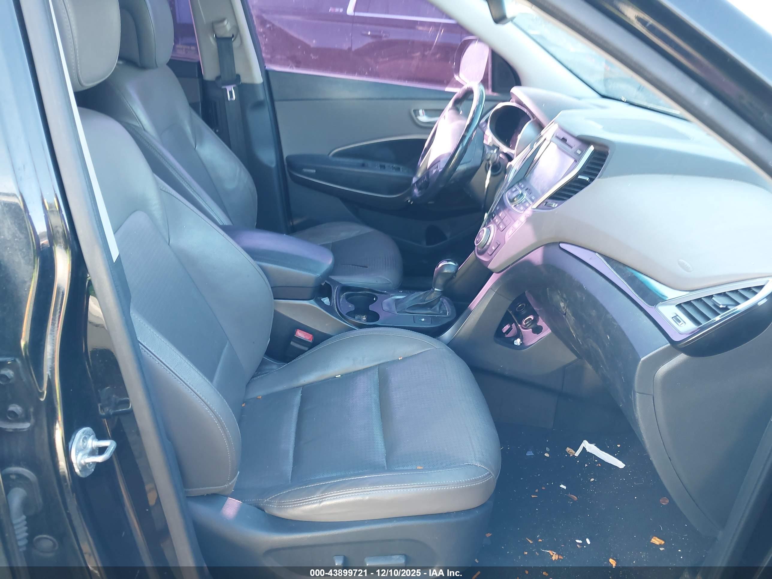 HYUNDAI SANTA image 5
