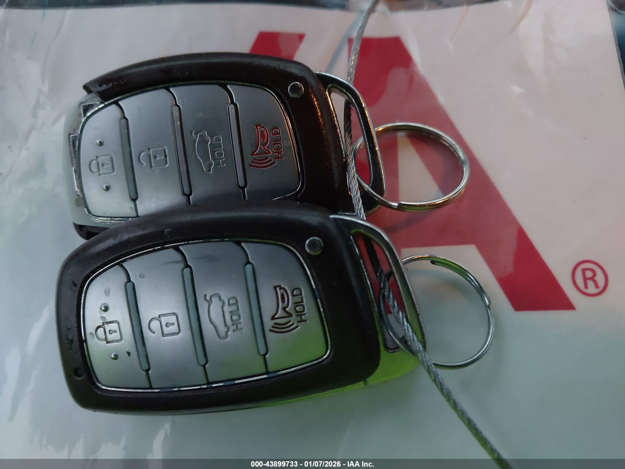 HYUNDAI SONATA image 11