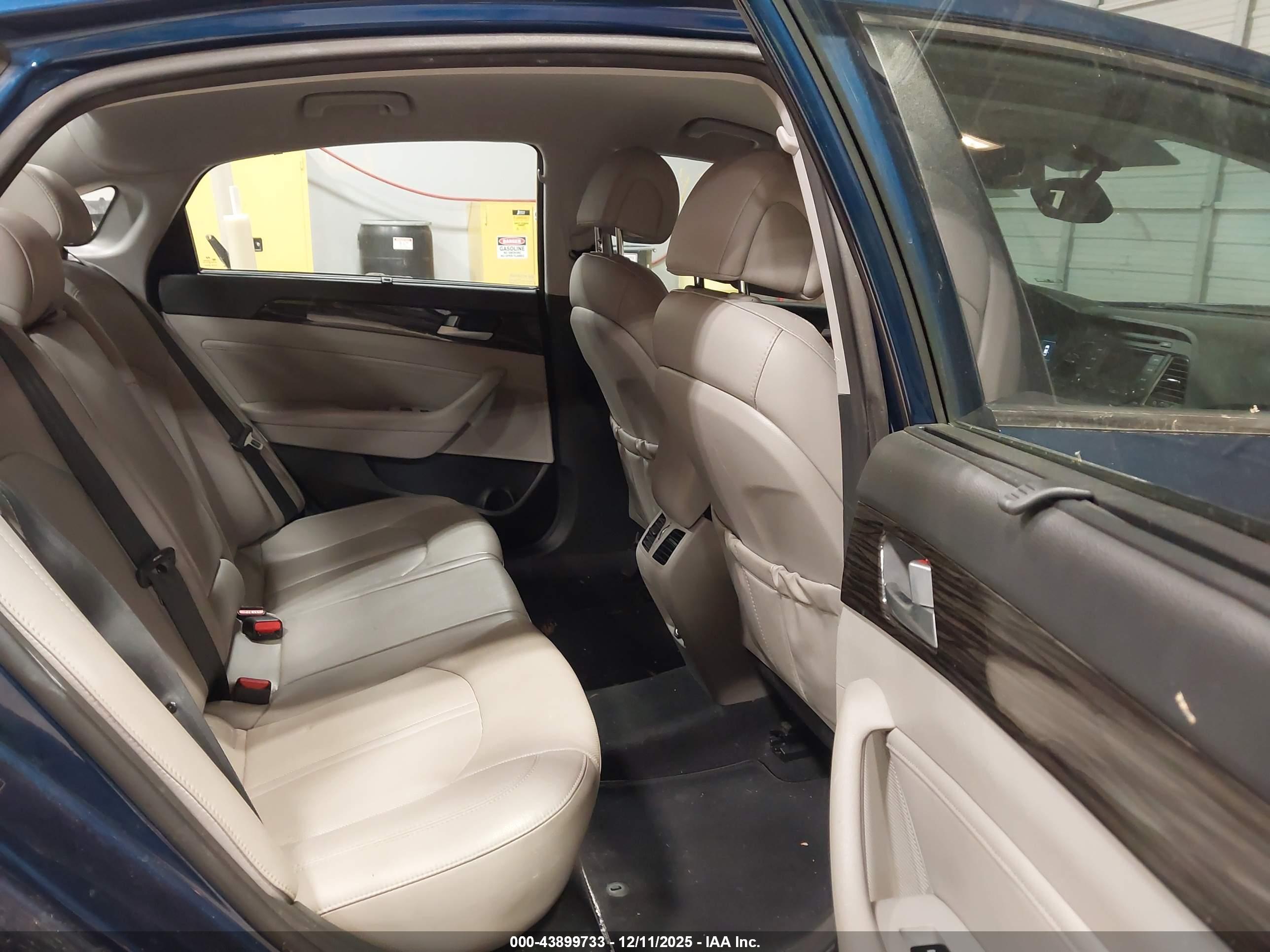 HYUNDAI SONATA image 8