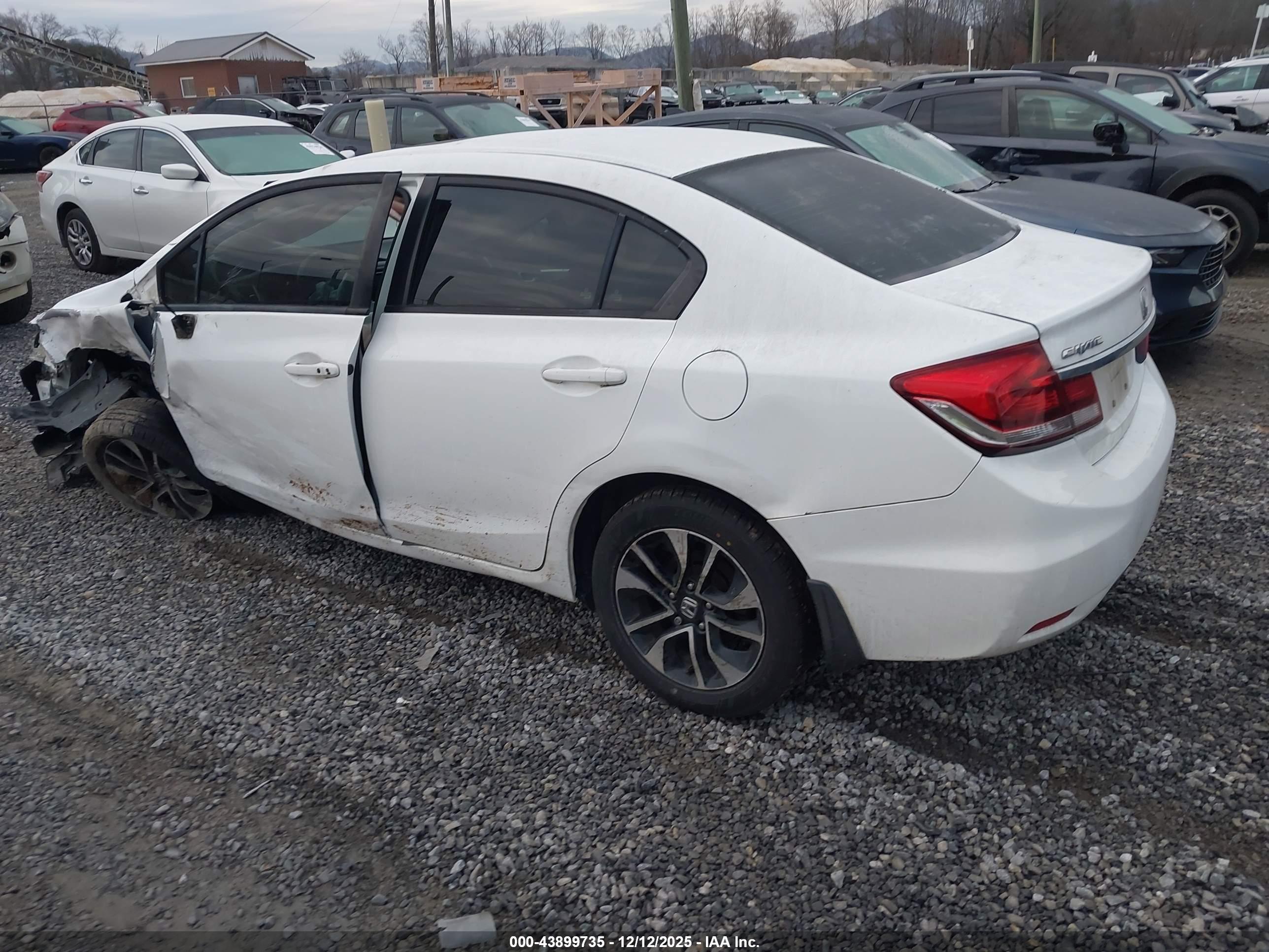 HONDA CIVIC image 3