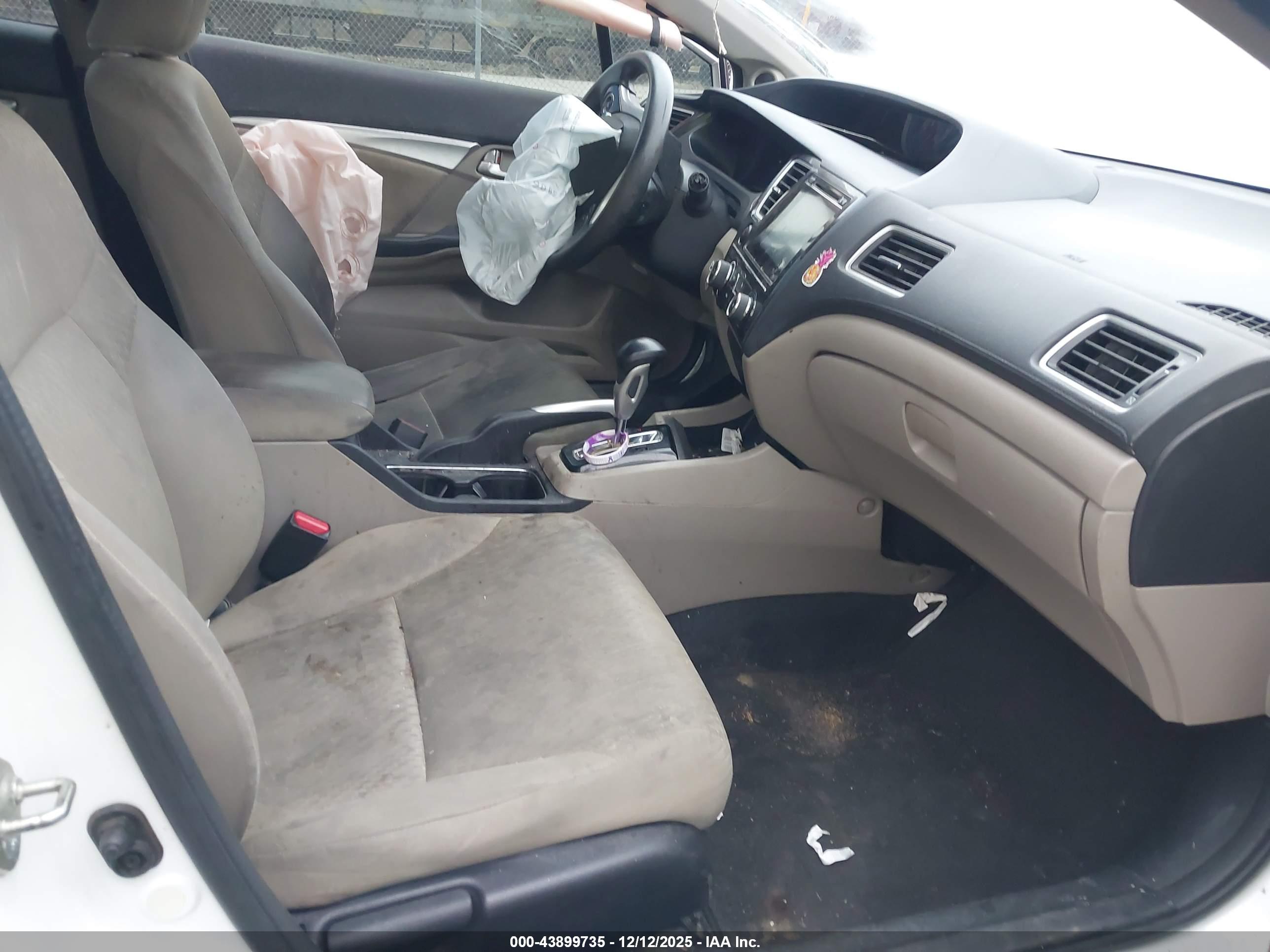 HONDA CIVIC image 5