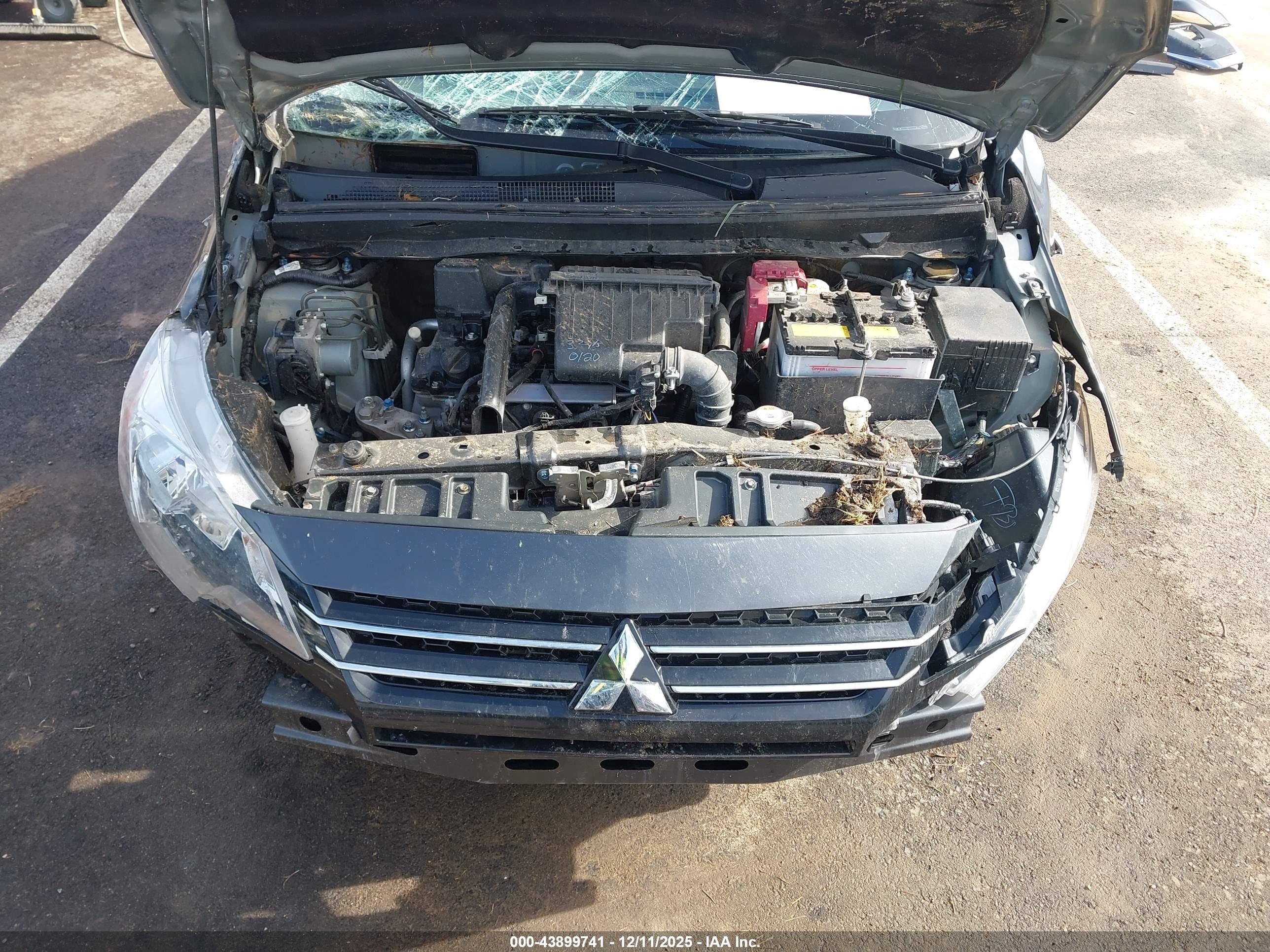 MITSUBISHI MIRAGE image 10
