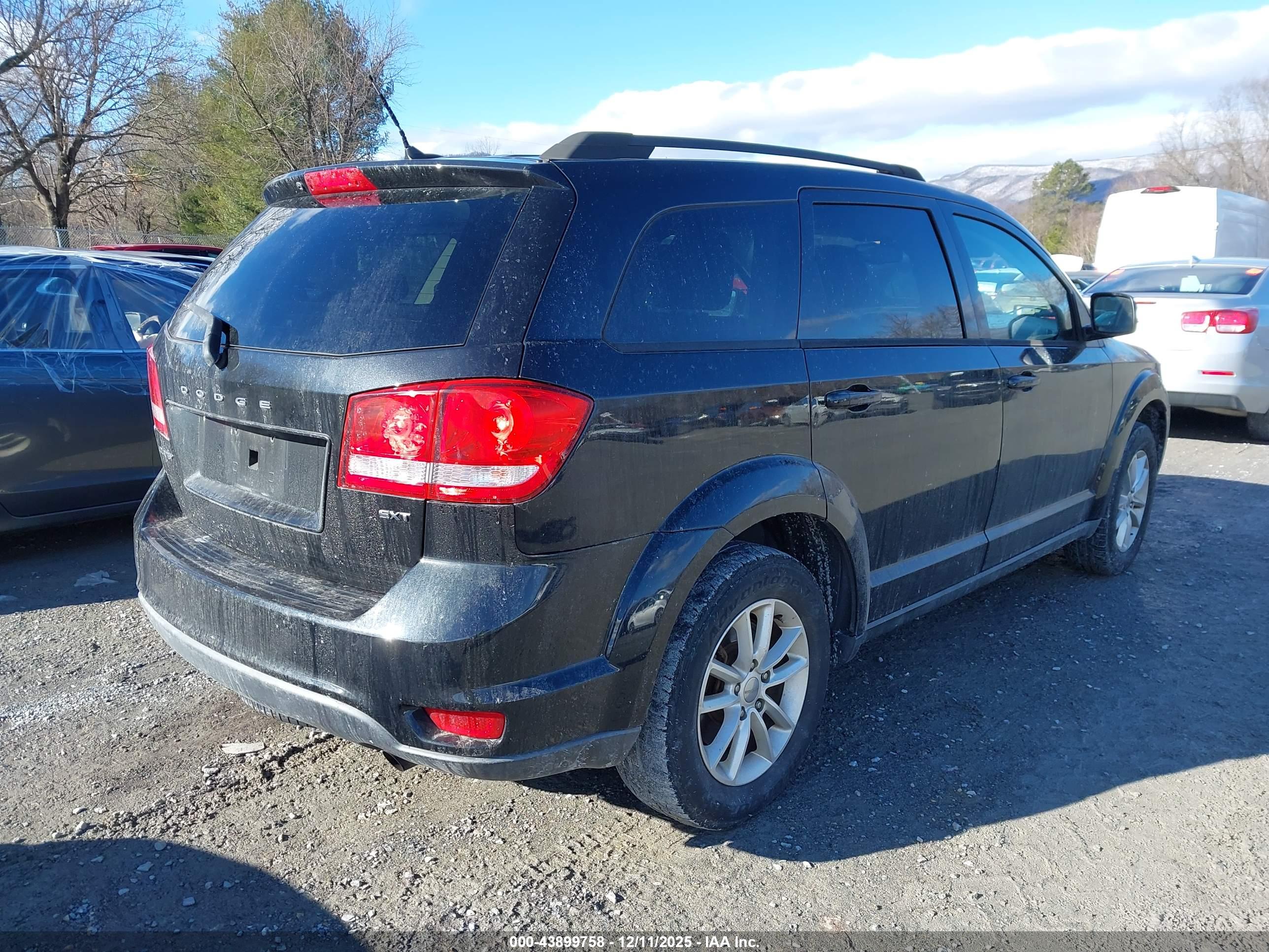 DODGE JOURNEY image 6