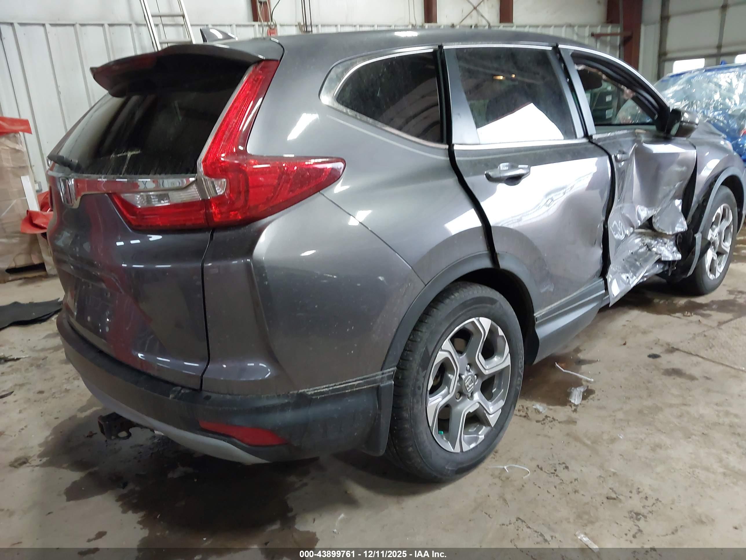 HONDA CR-V image 4