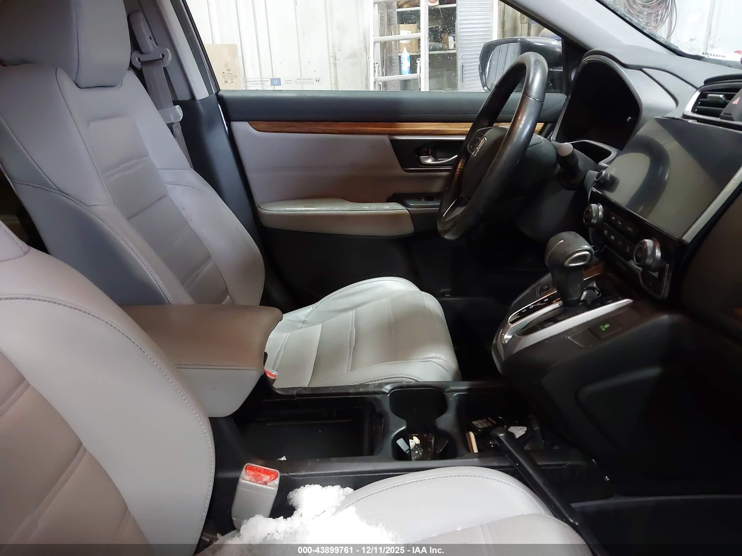 HONDA CR-V image 5