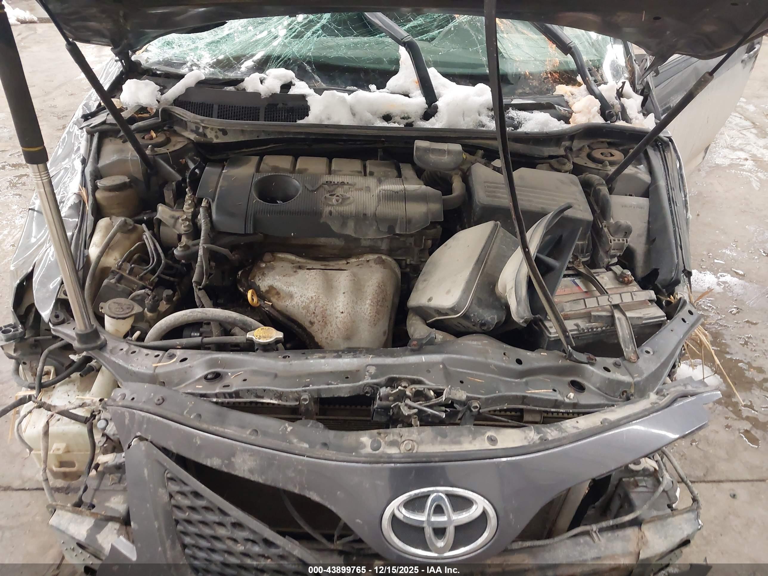 TOYOTA CAMRY image 10