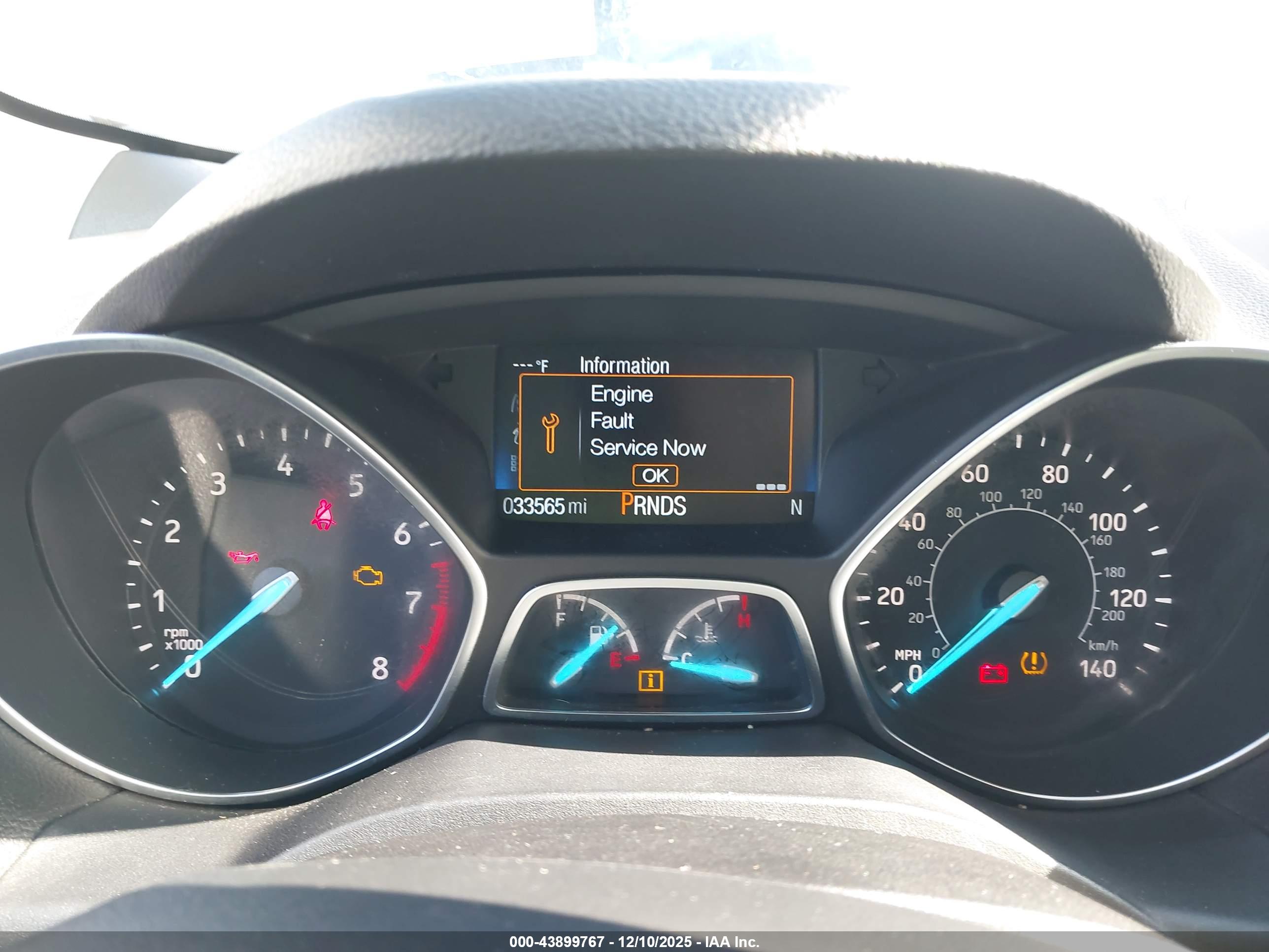 FORD ESCAPE image 7