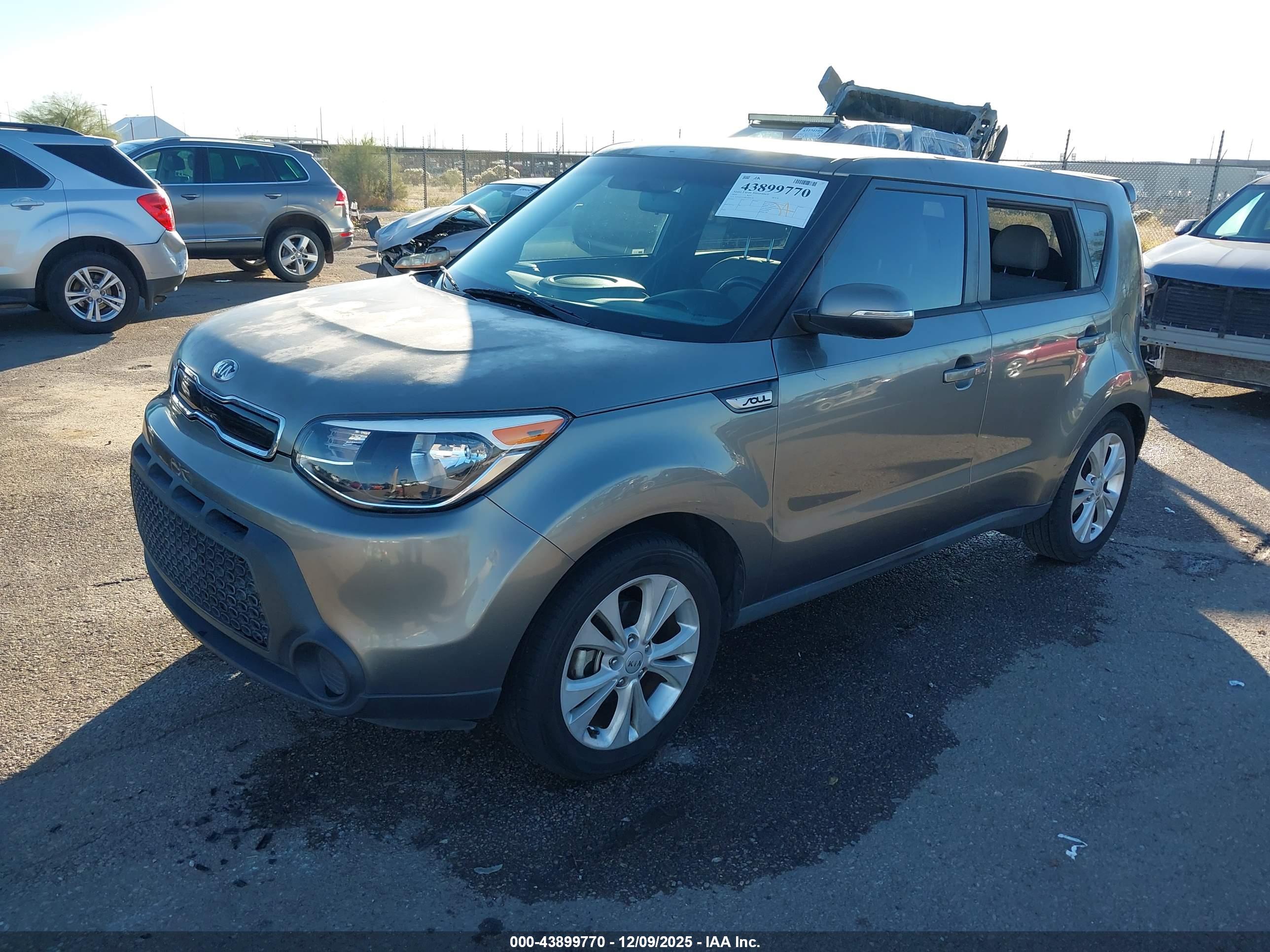 KIA SOUL image 2