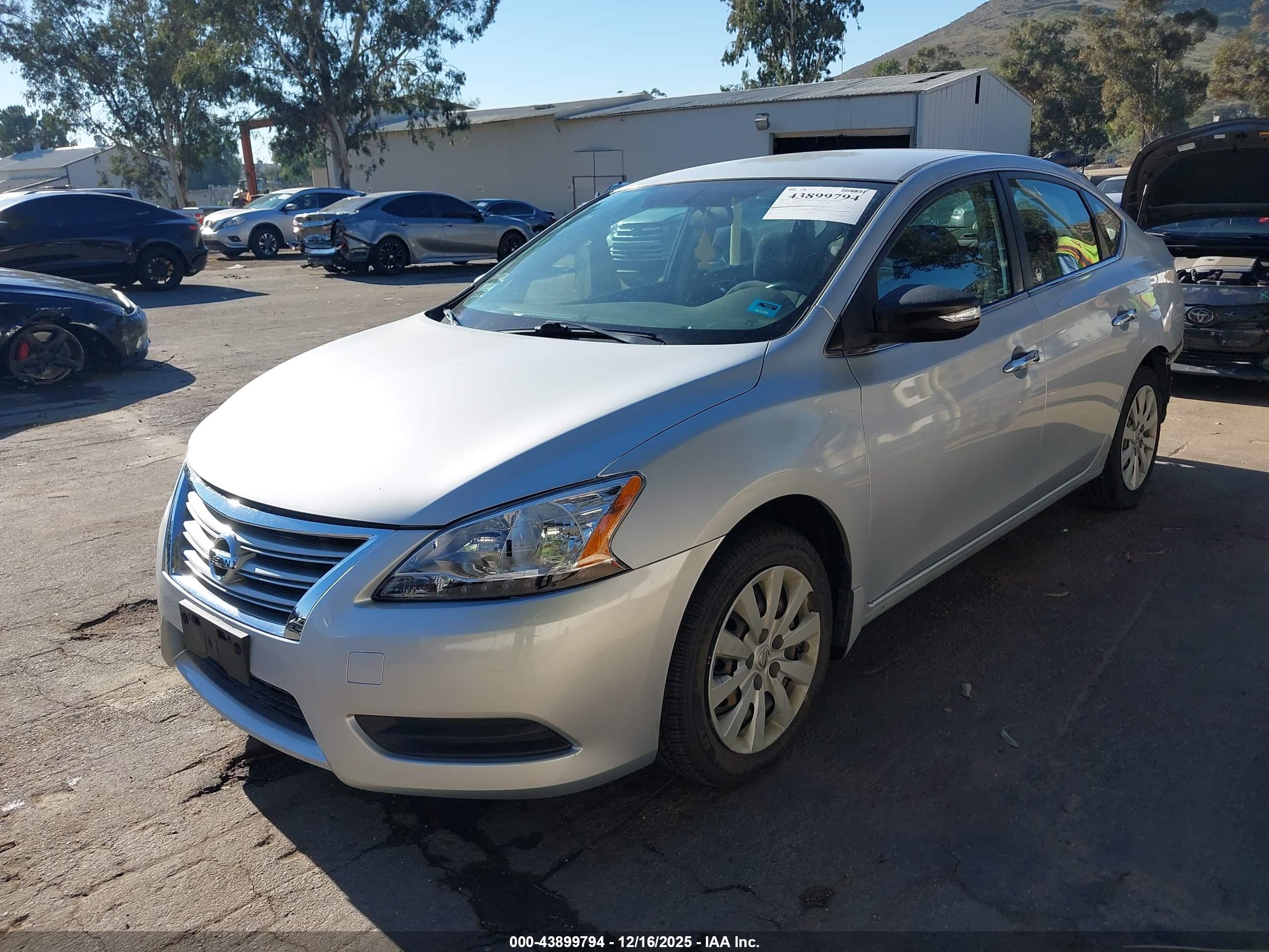 NISSAN SENTRA image 2