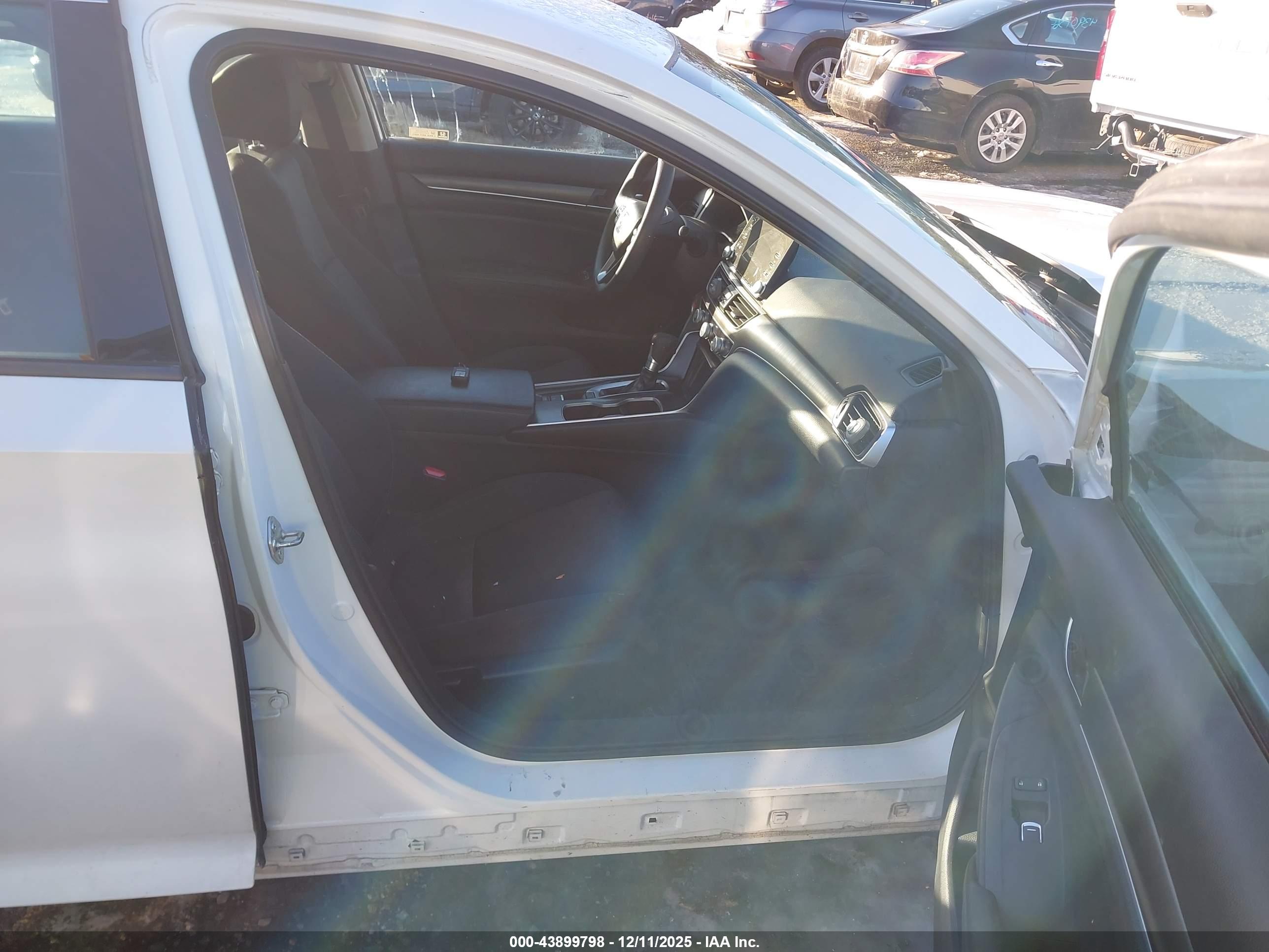 HONDA ACCORD image 5