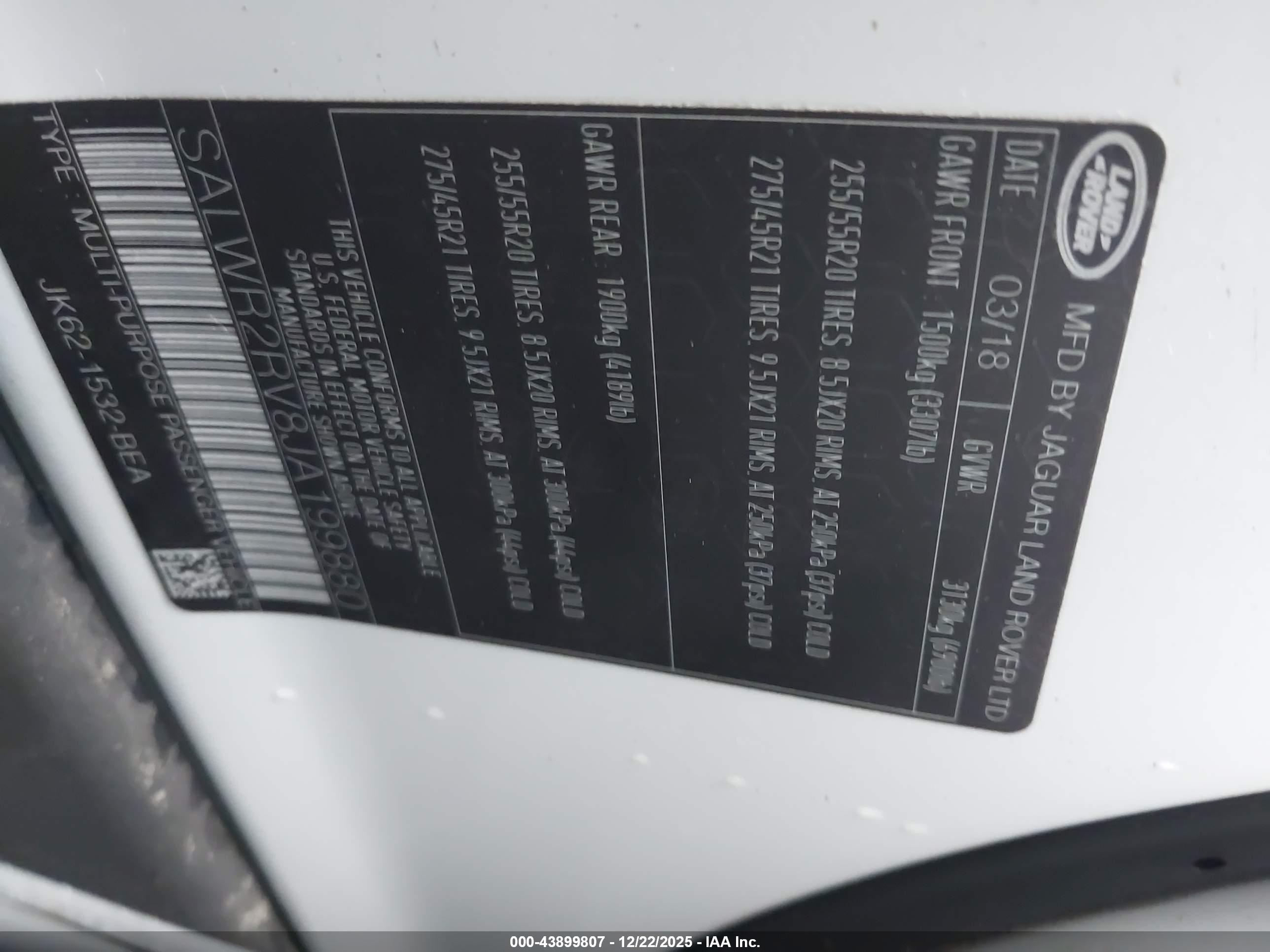 LAND ROVER image 9