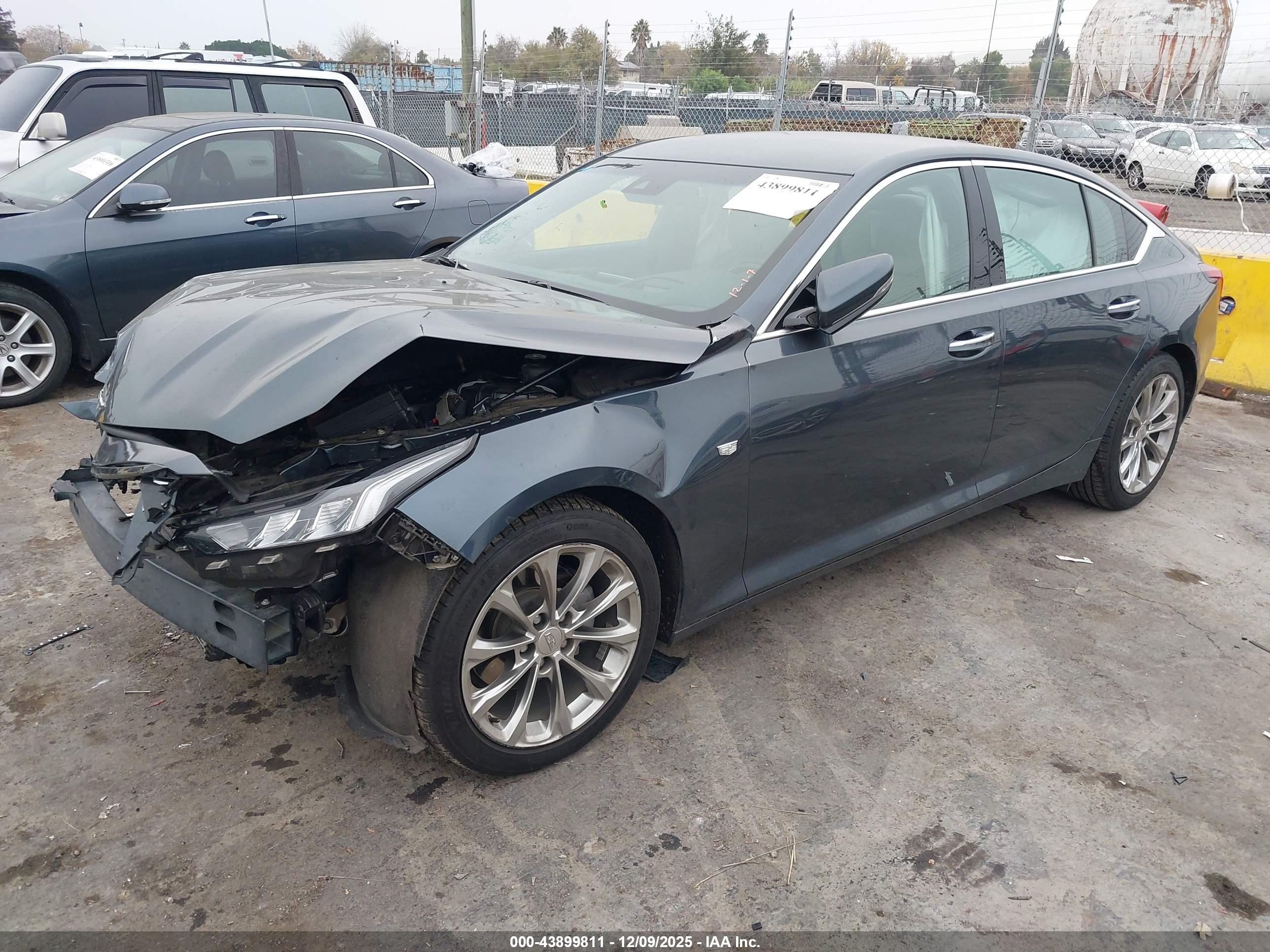 CADILLAC CT5 image 2