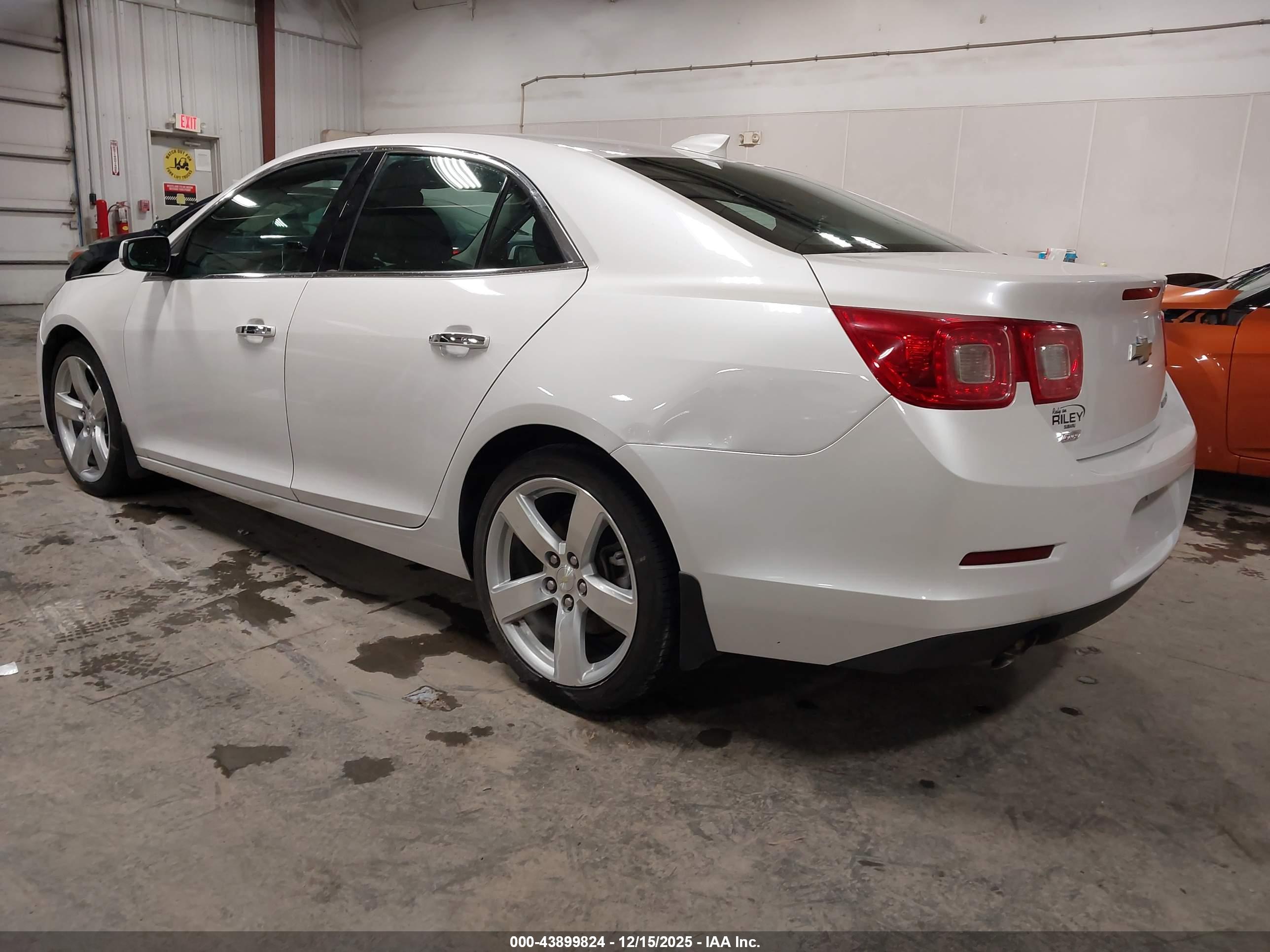 CHEVROLET MALIBU image 3