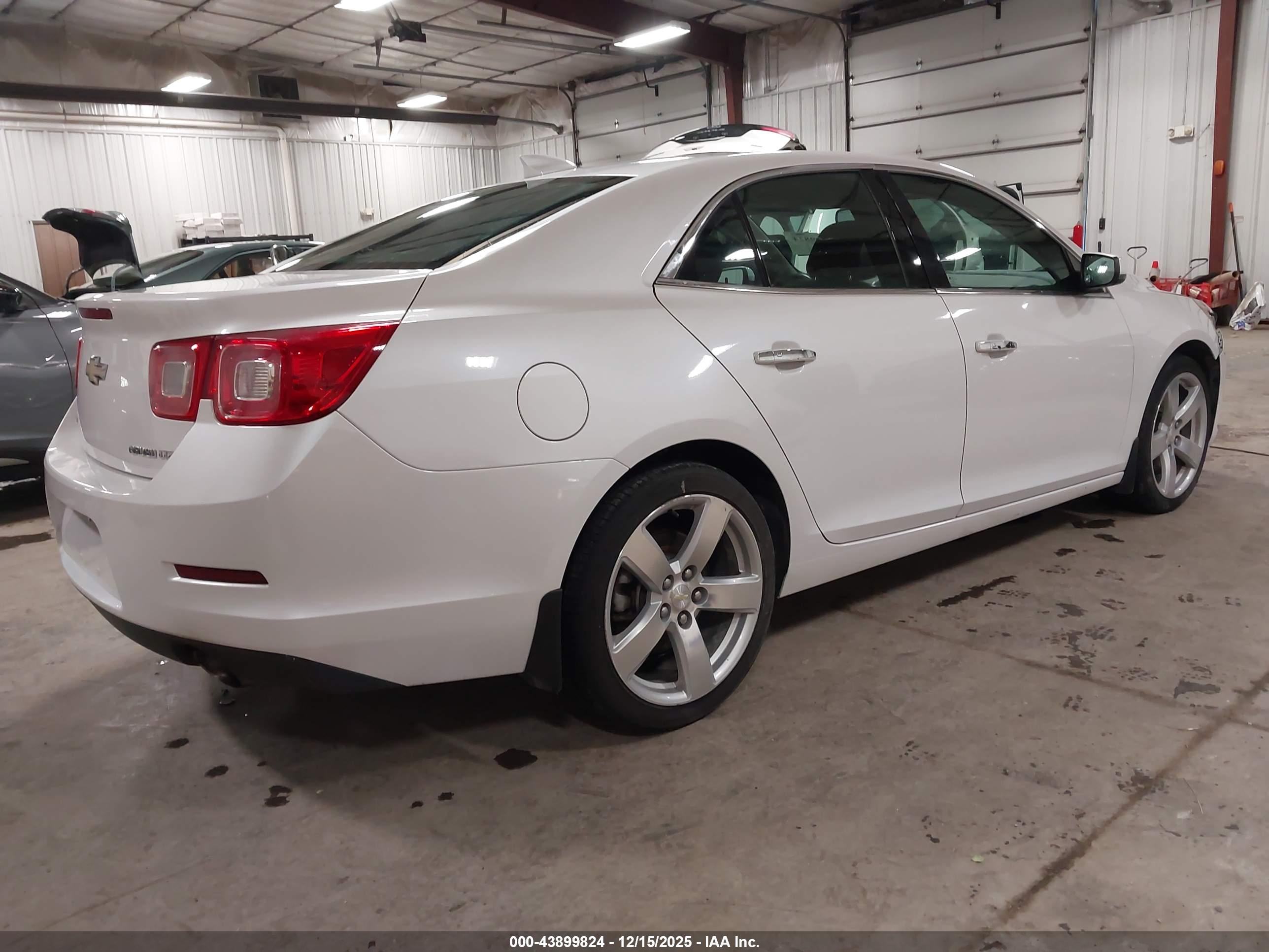 CHEVROLET MALIBU image 4