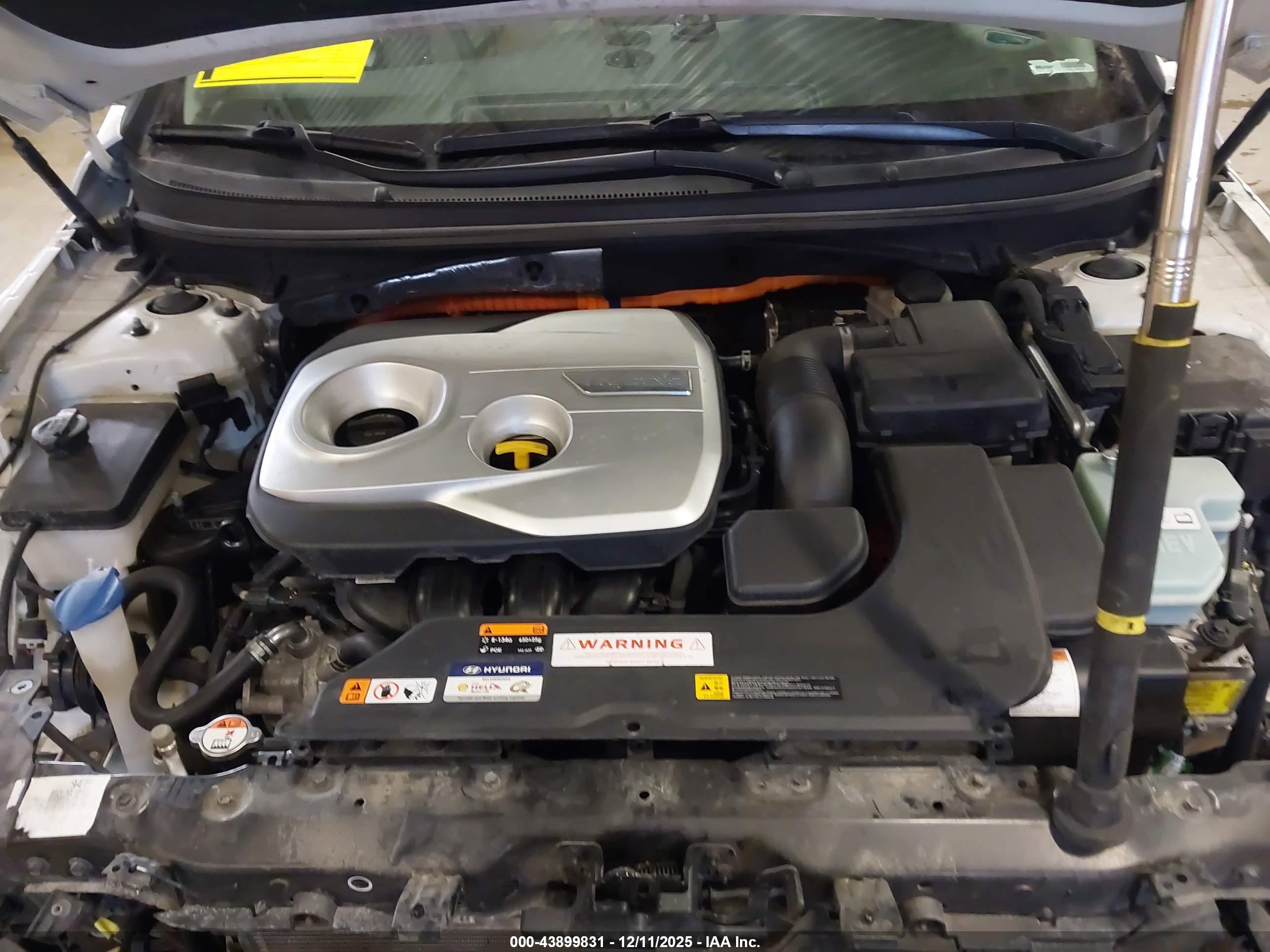 HYUNDAI SONATA image 10