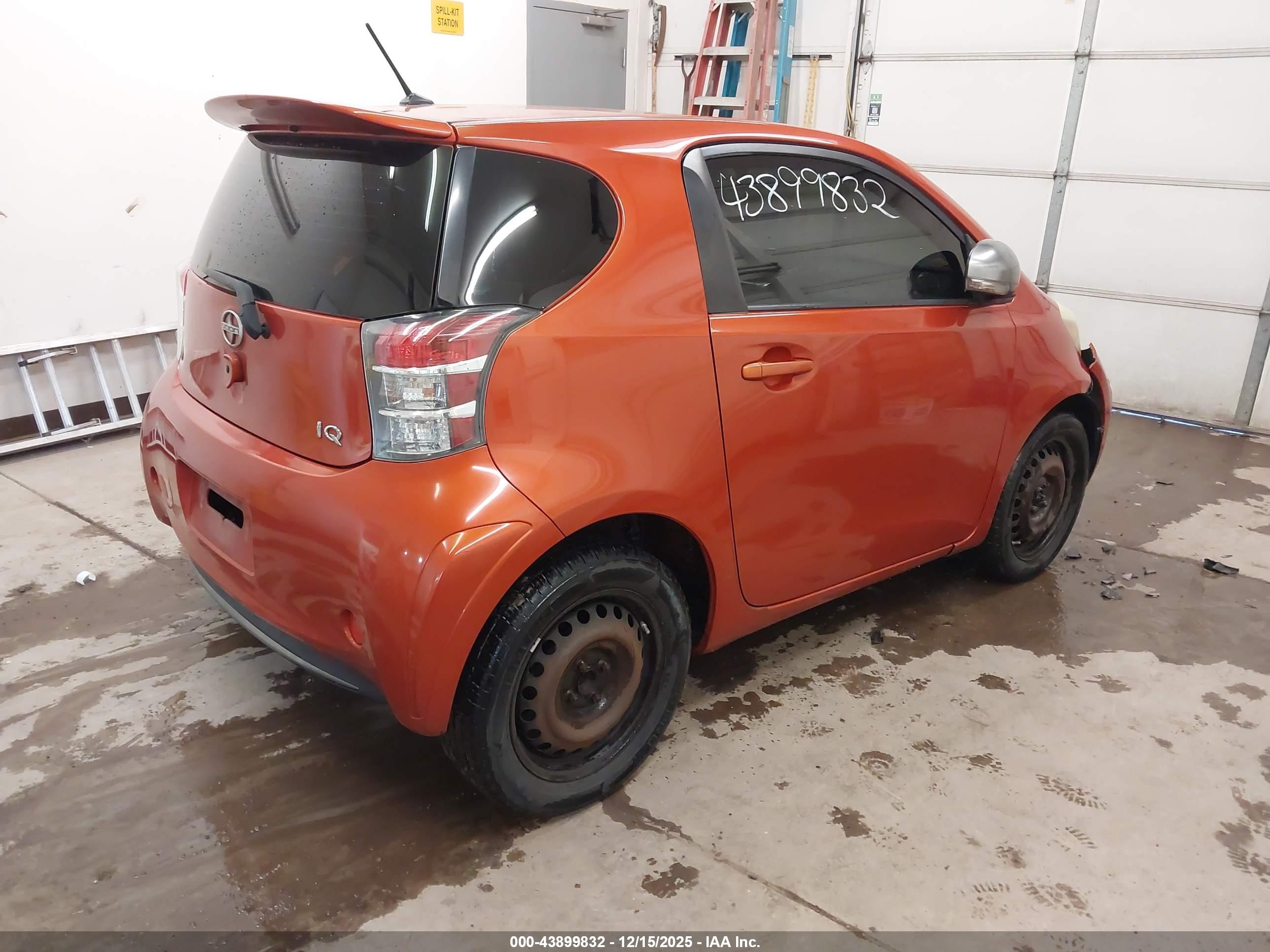 SCION IQ image 4