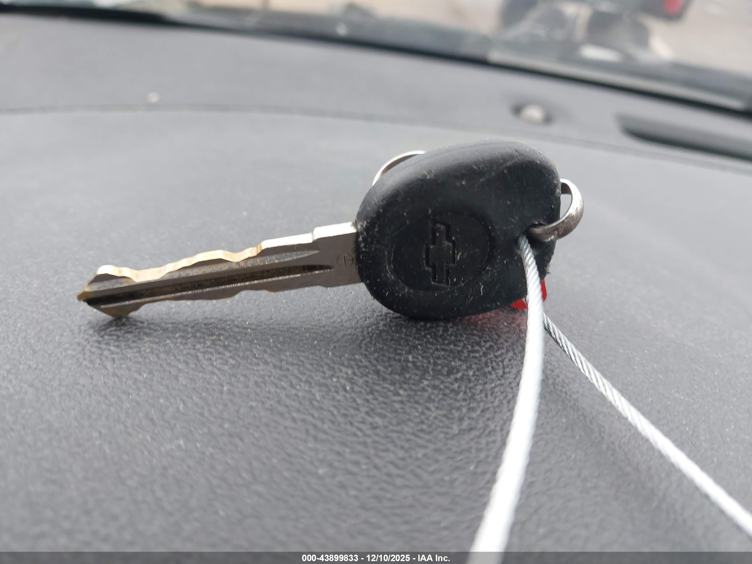 CHEVROLET COBALT image 11