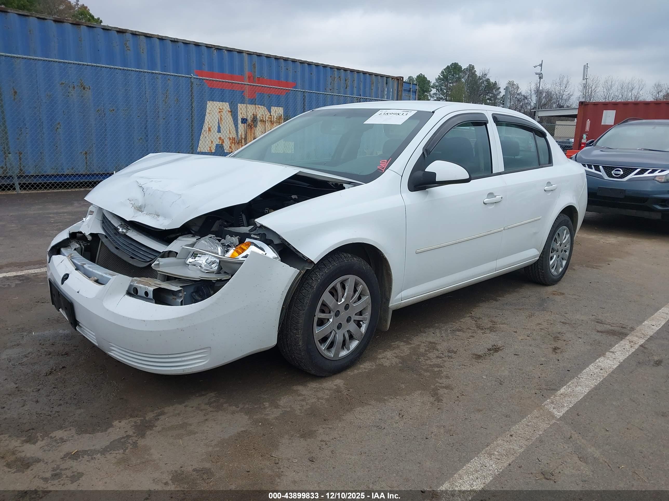 CHEVROLET COBALT image 2