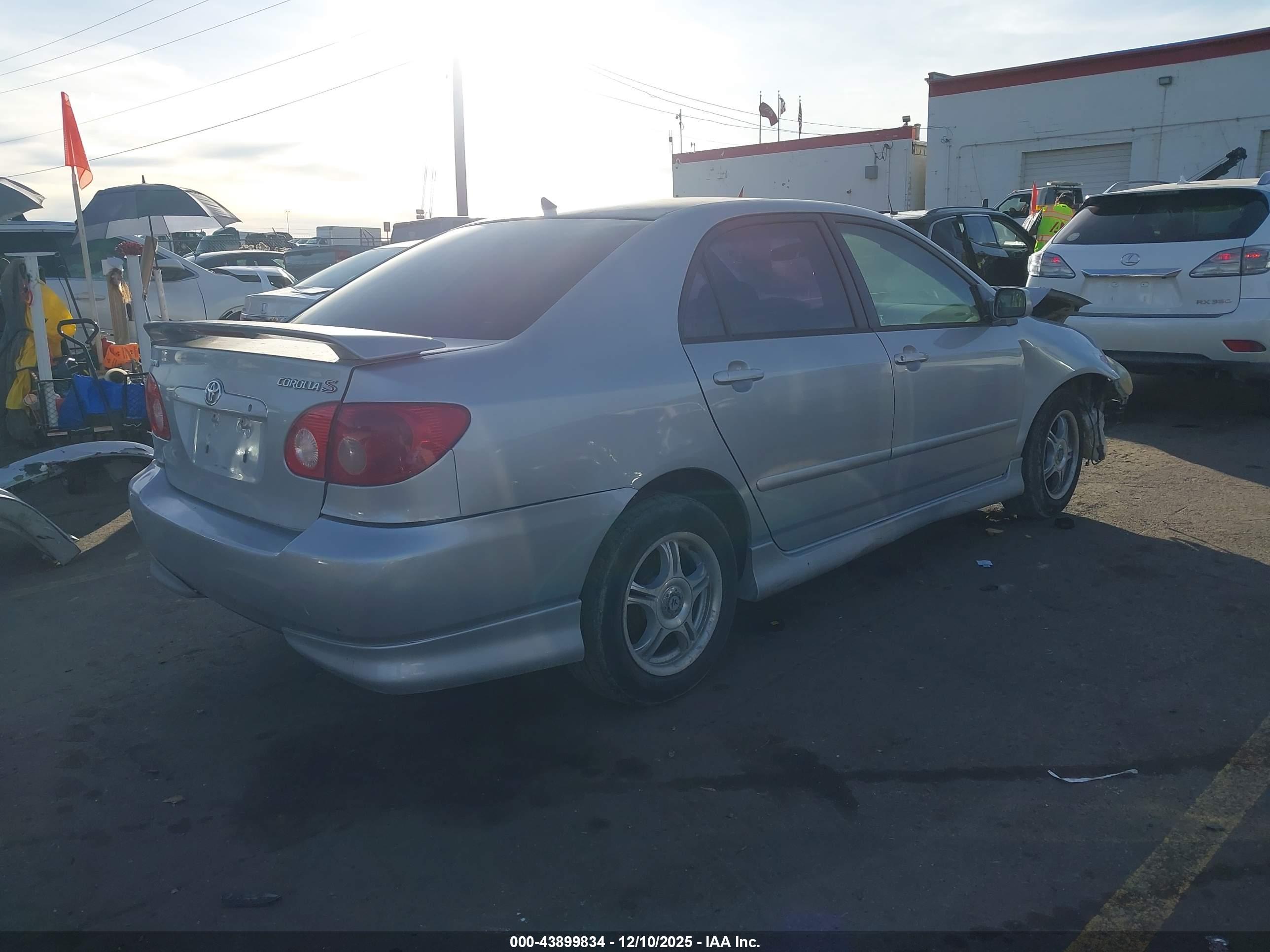 TOYOTA COROLLA image 4