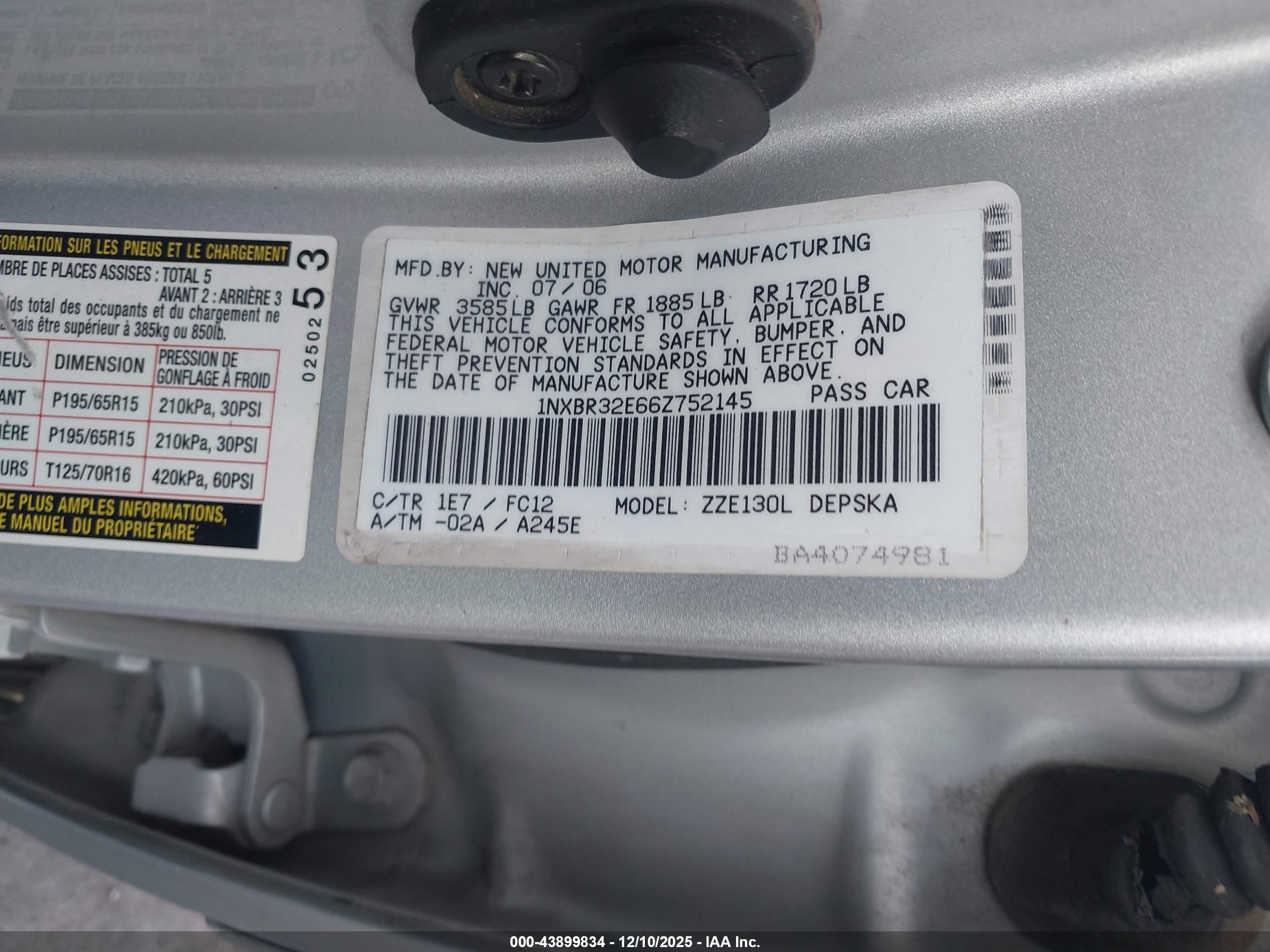 TOYOTA COROLLA image 9