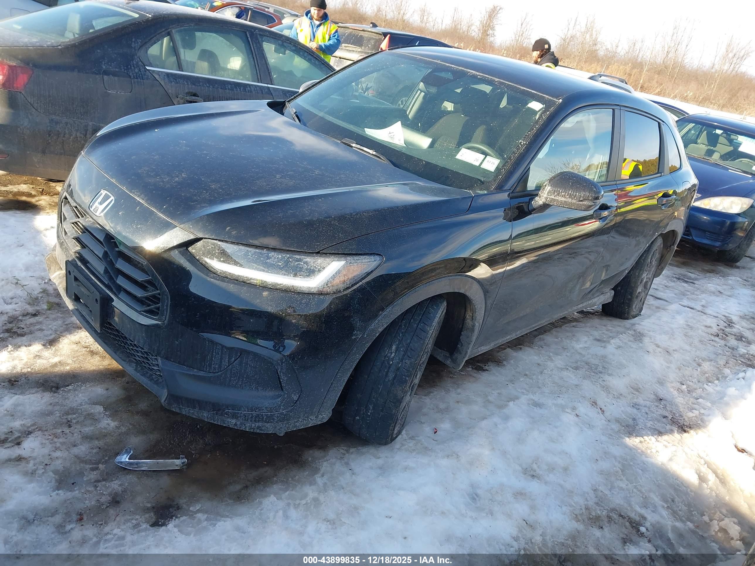 HONDA HR-V image 2