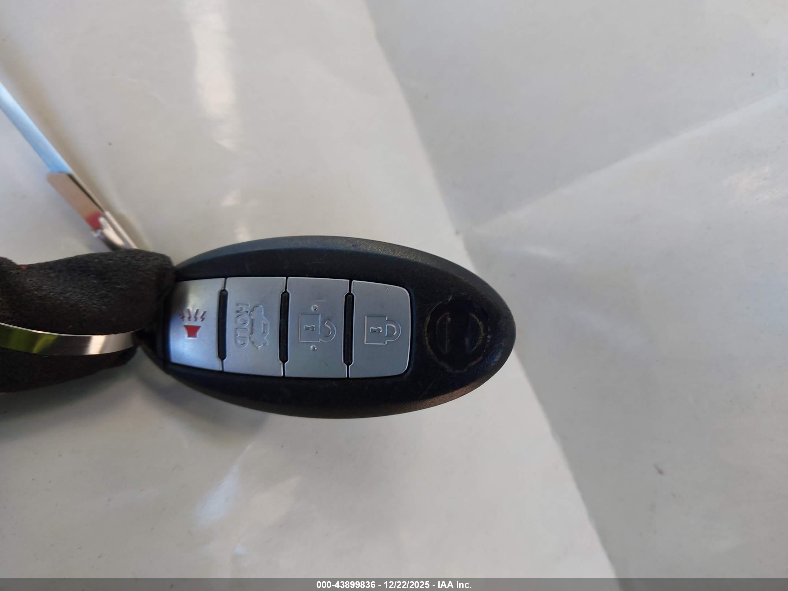 NISSAN ALTIMA image 11