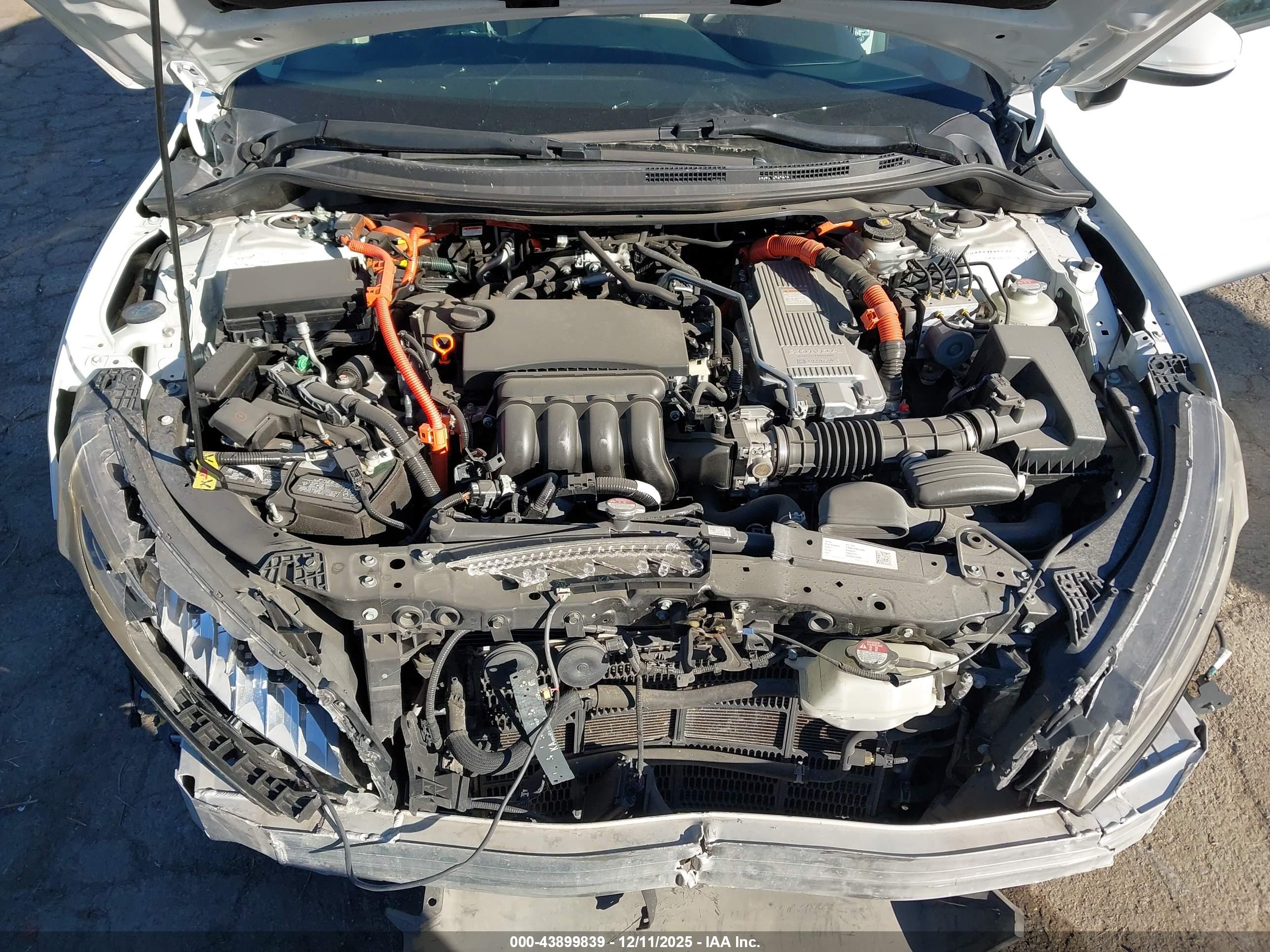 HONDA CLARITY image 10