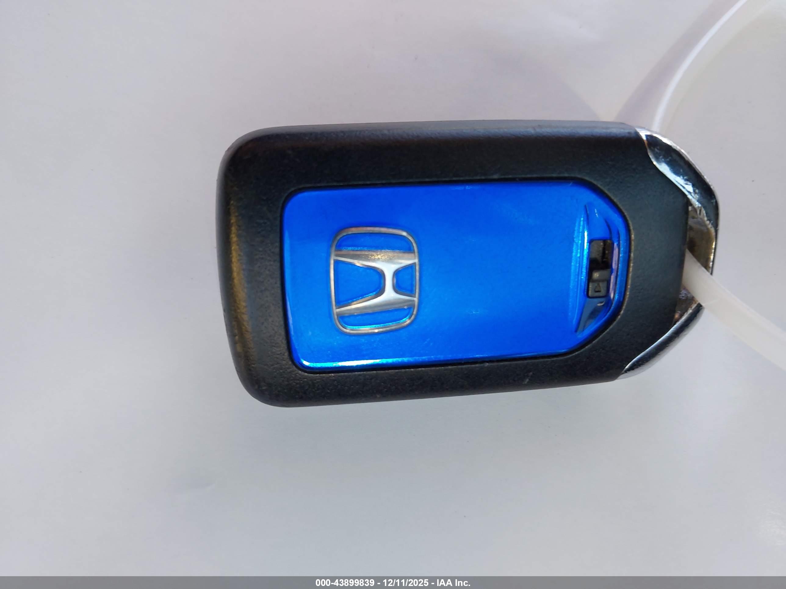 HONDA CLARITY image 11