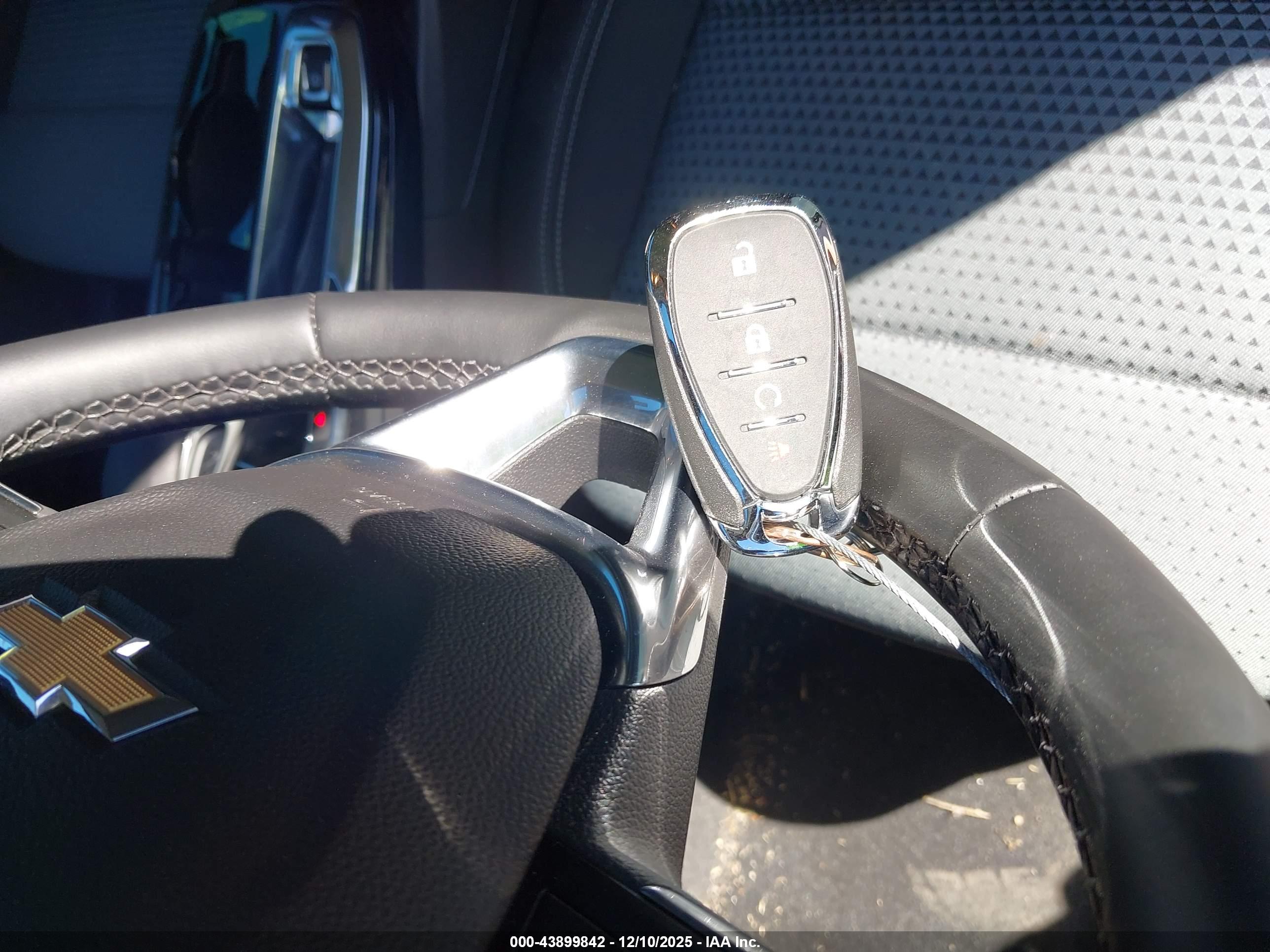 CHEVROLET TRAX image 11