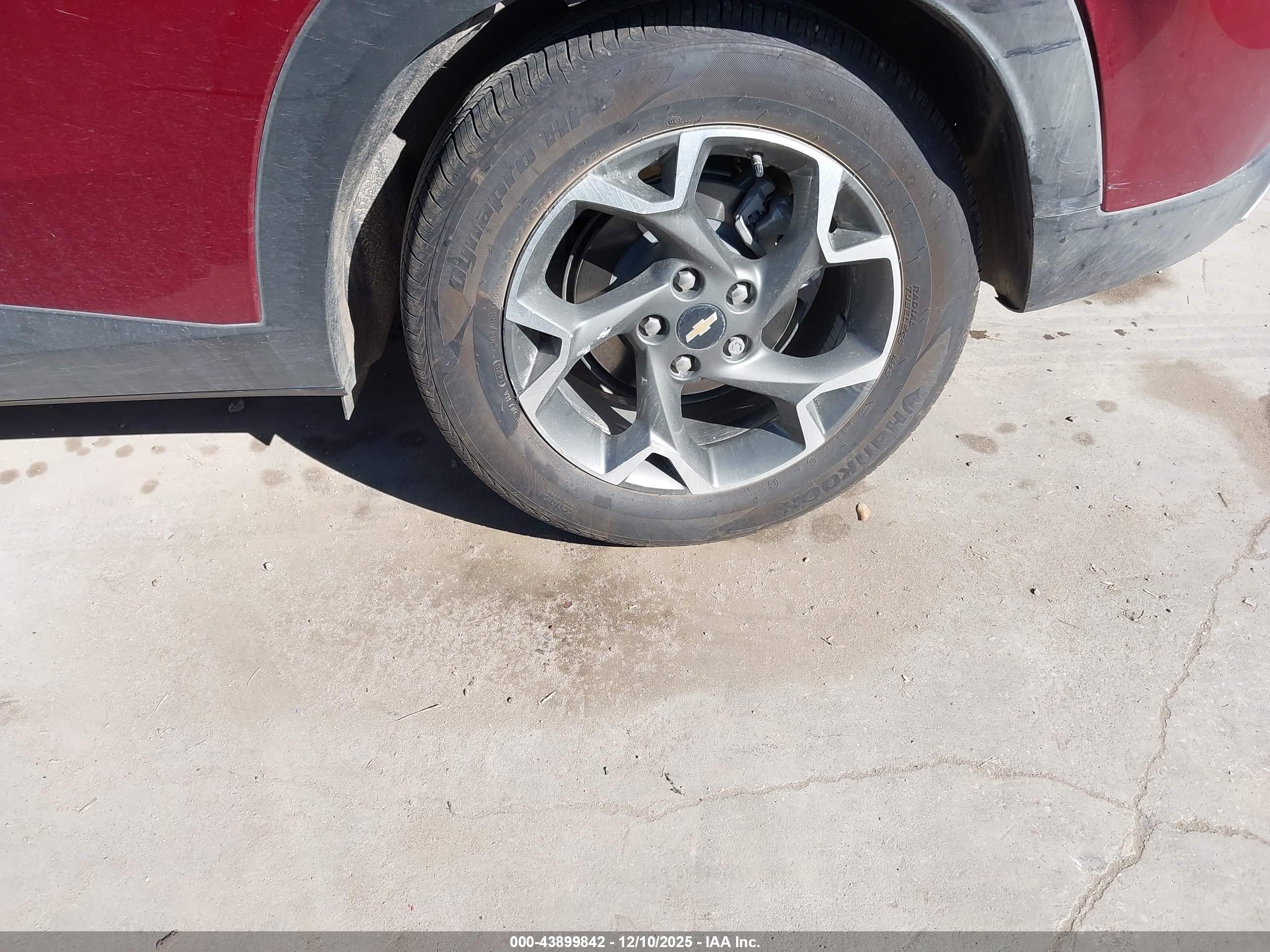 CHEVROLET TRAX image 6