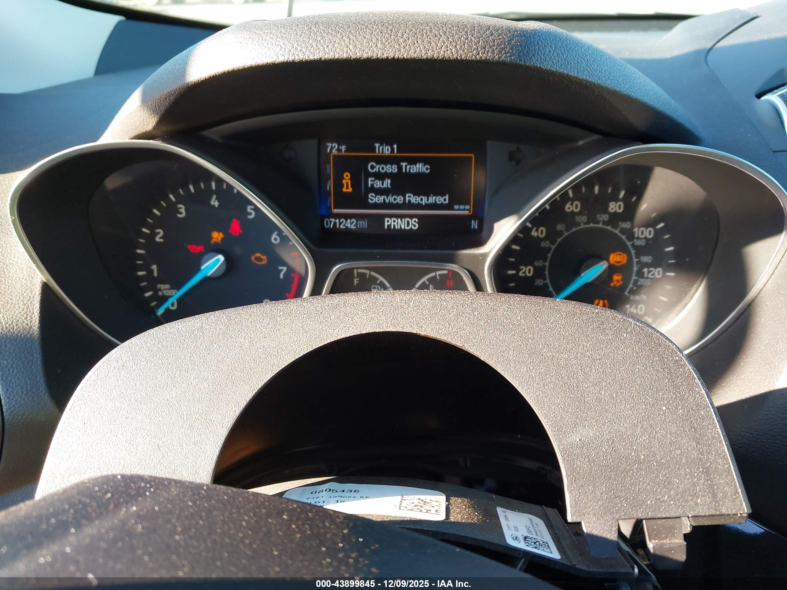 FORD ESCAPE image 7