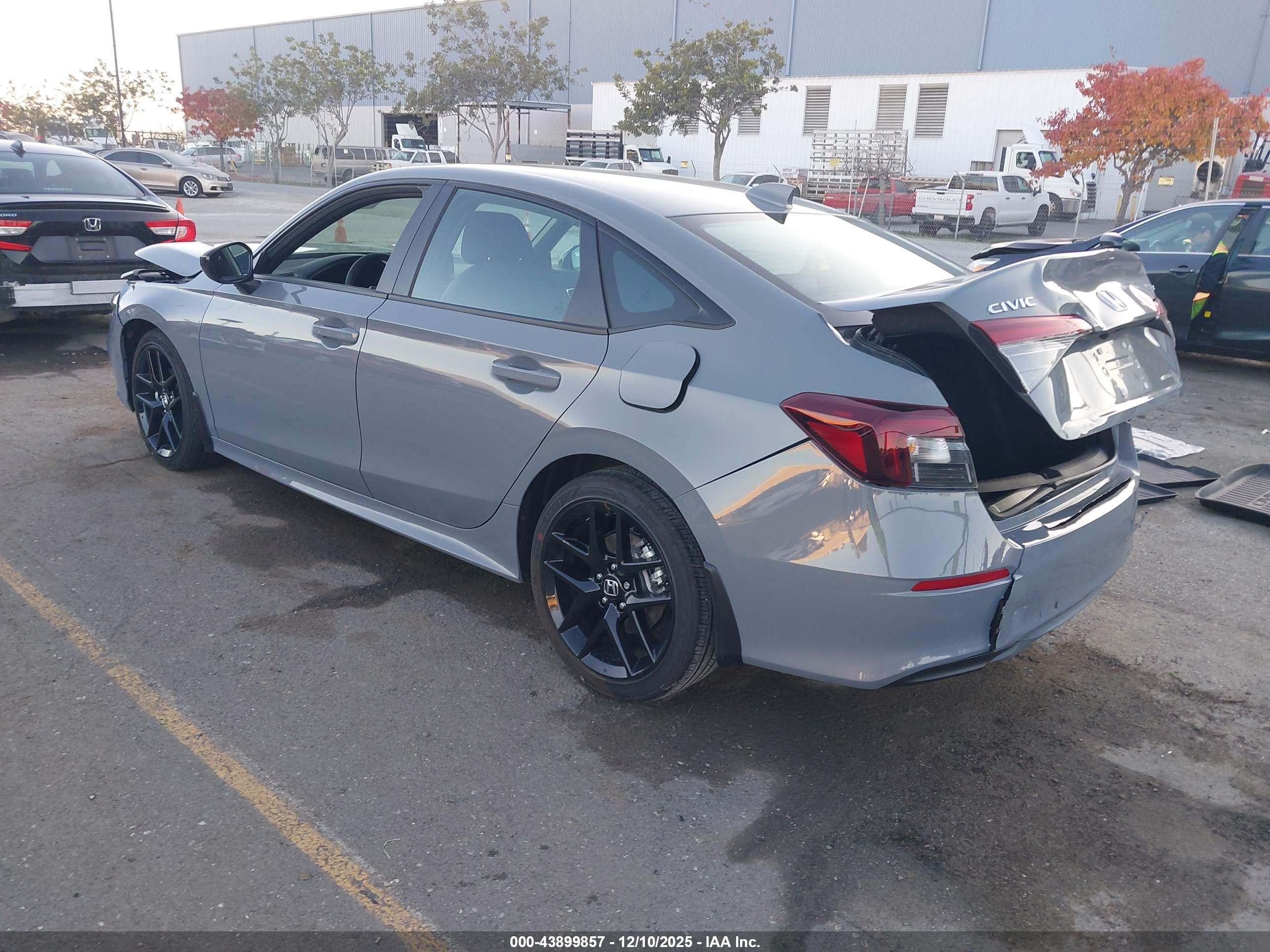 HONDA CIVIC image 3