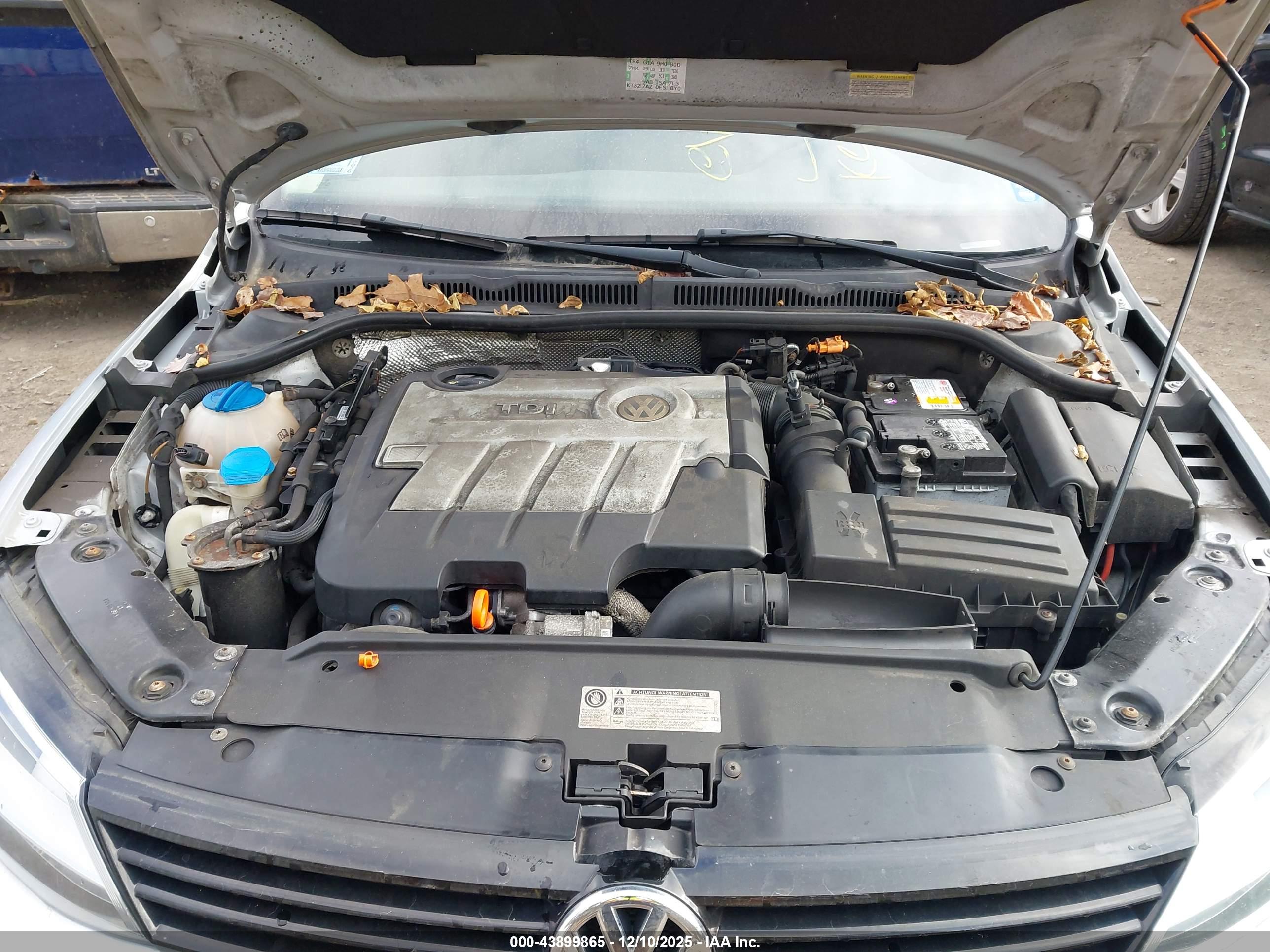 VOLKSWAGEN JETTA image 10