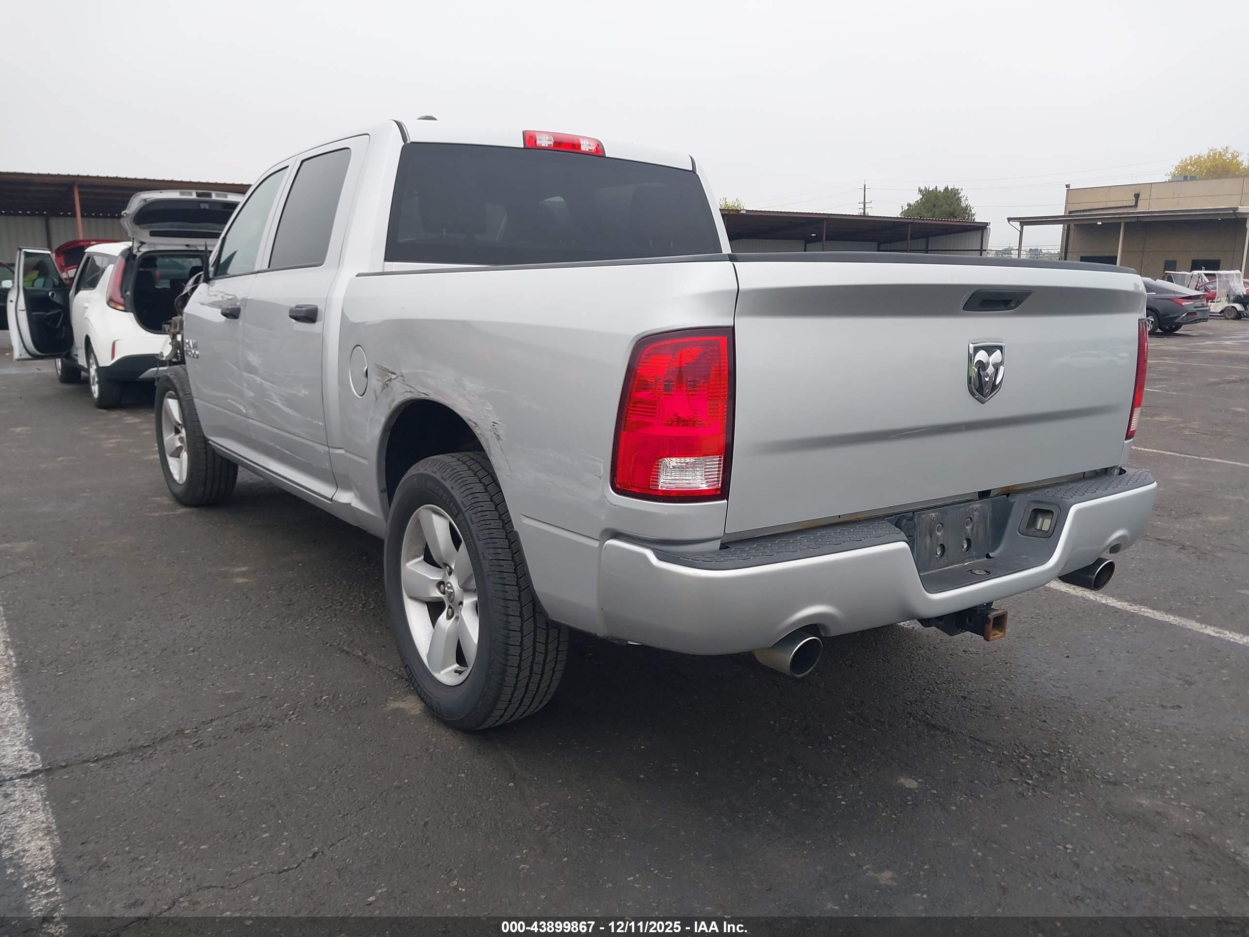 RAM 1500 image 3