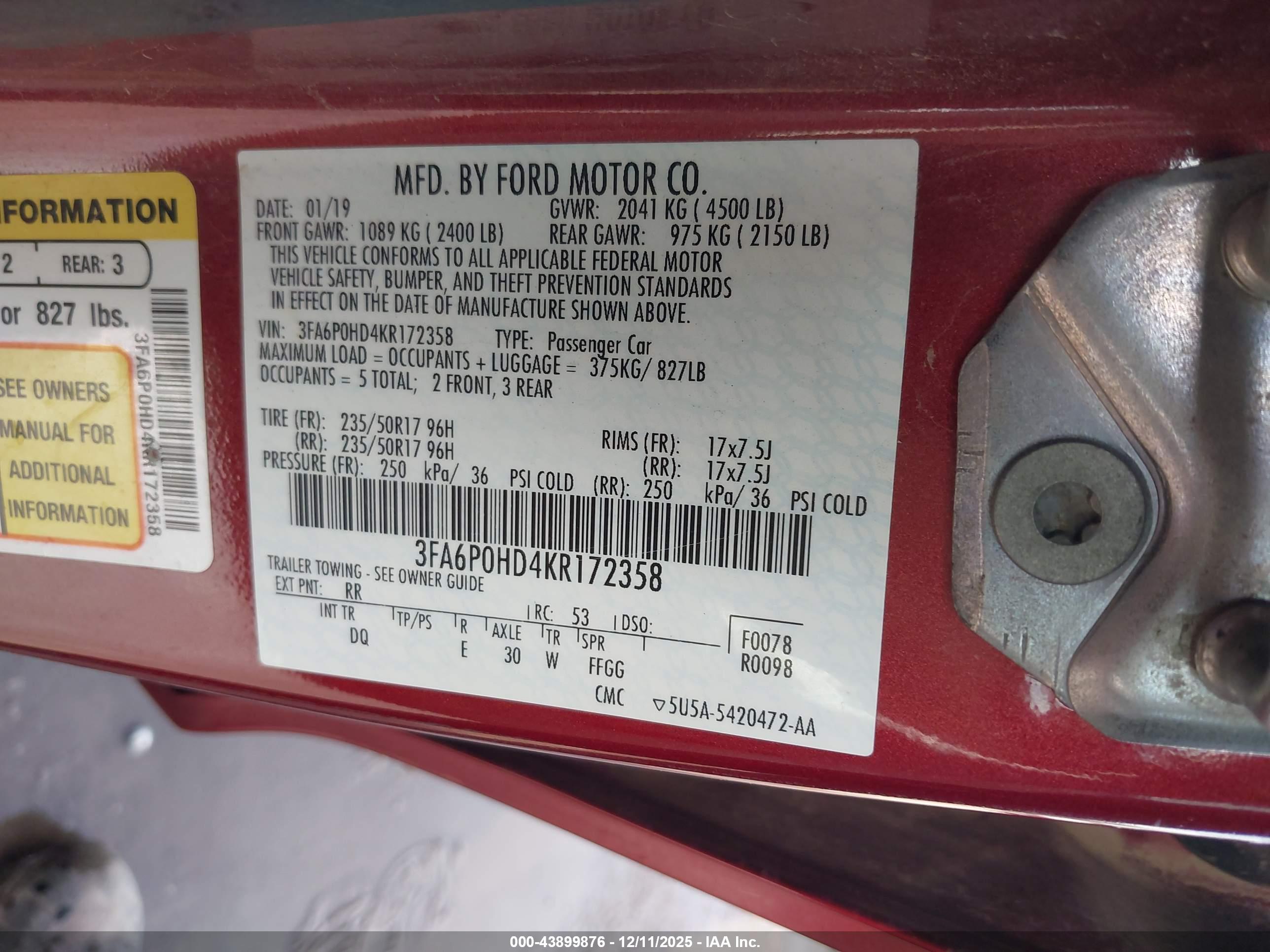 FORD FUSION image 9