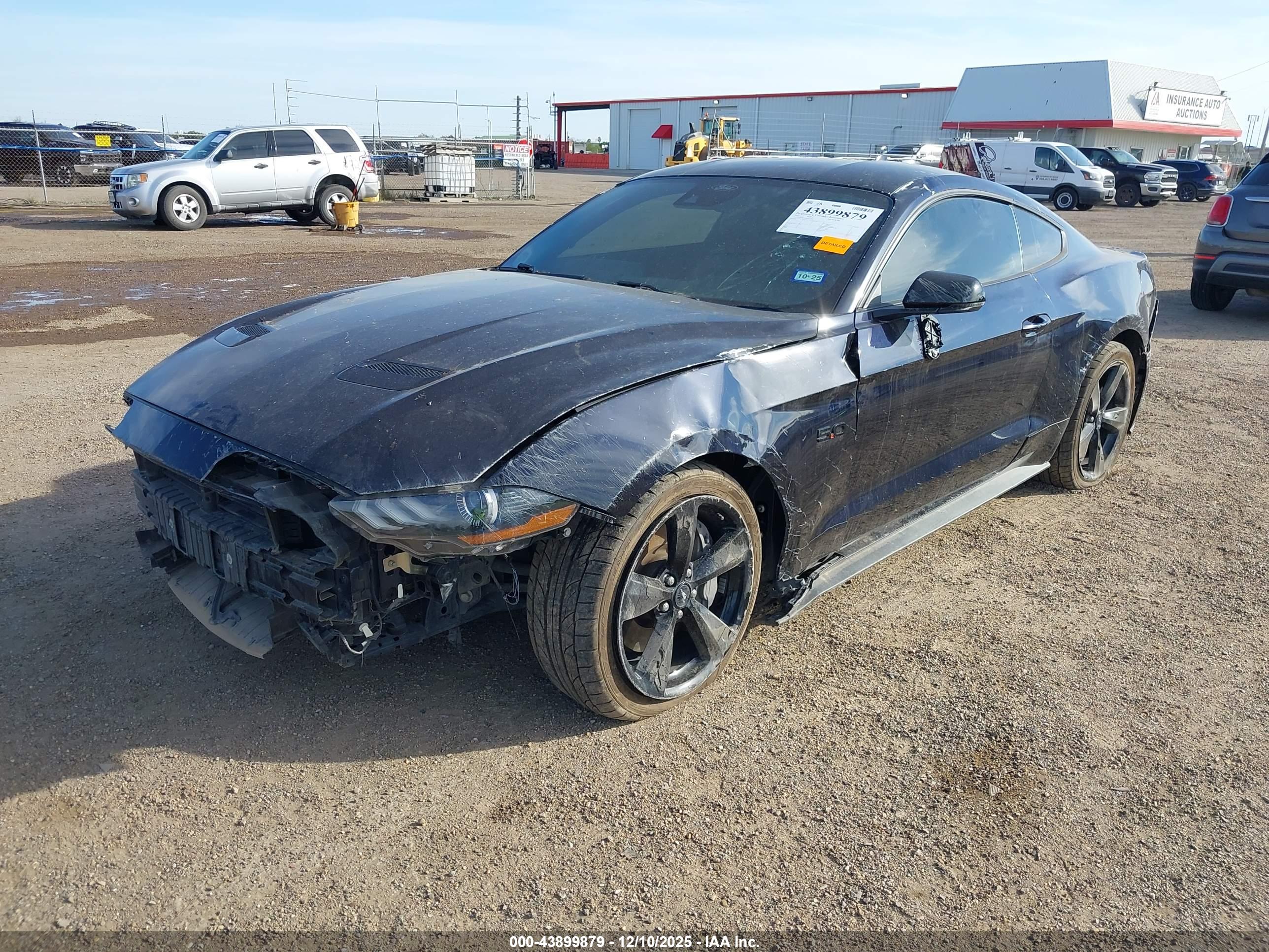 FORD MUSTANG image 2